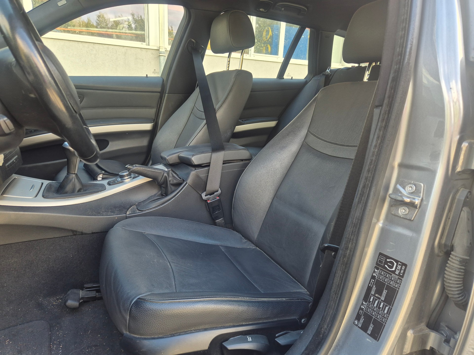BMW I Xdrive-image-4