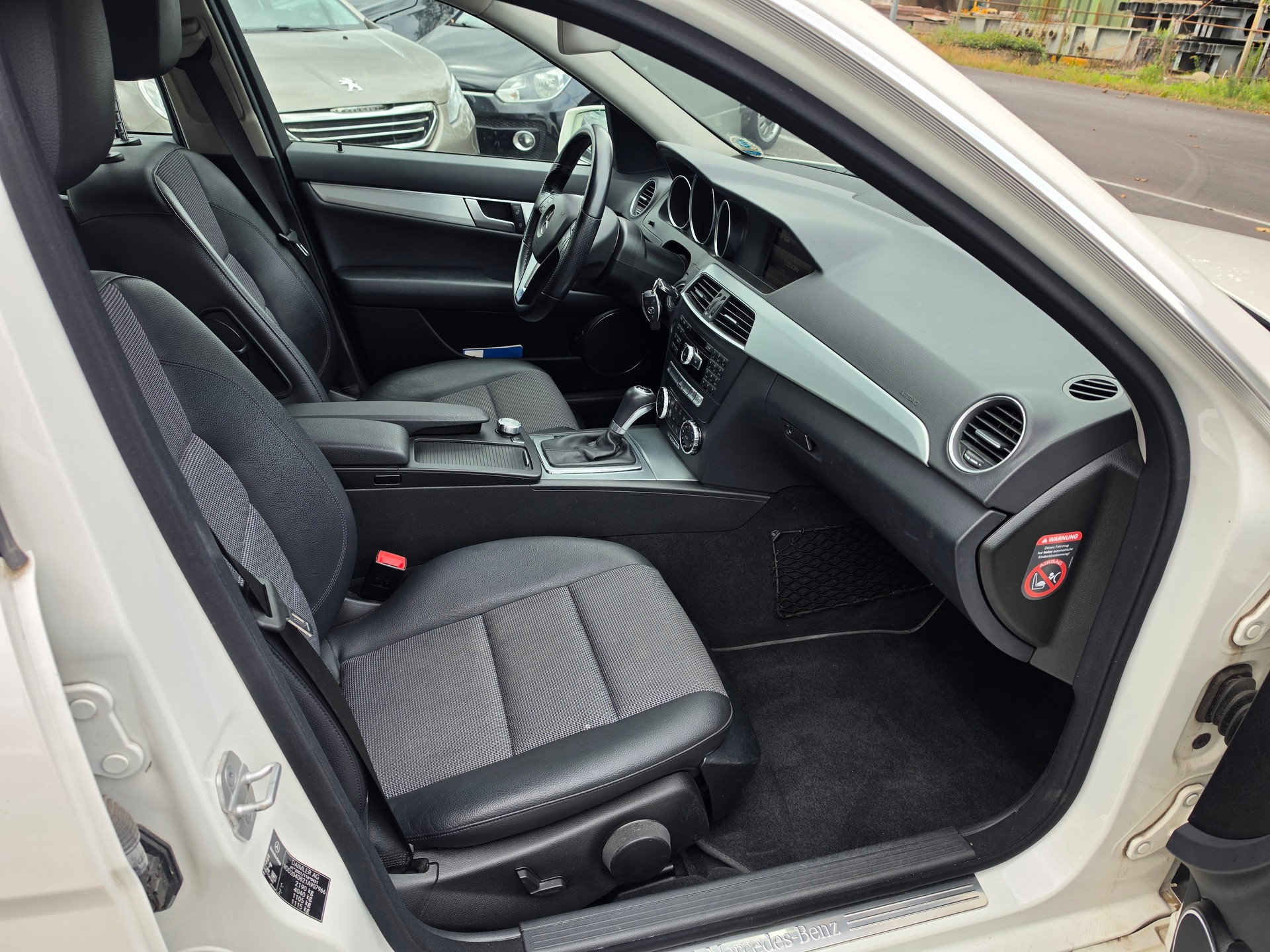 MERCEDES-BENZ C 250 CDI 4Matic 7G-Tronic-image-10