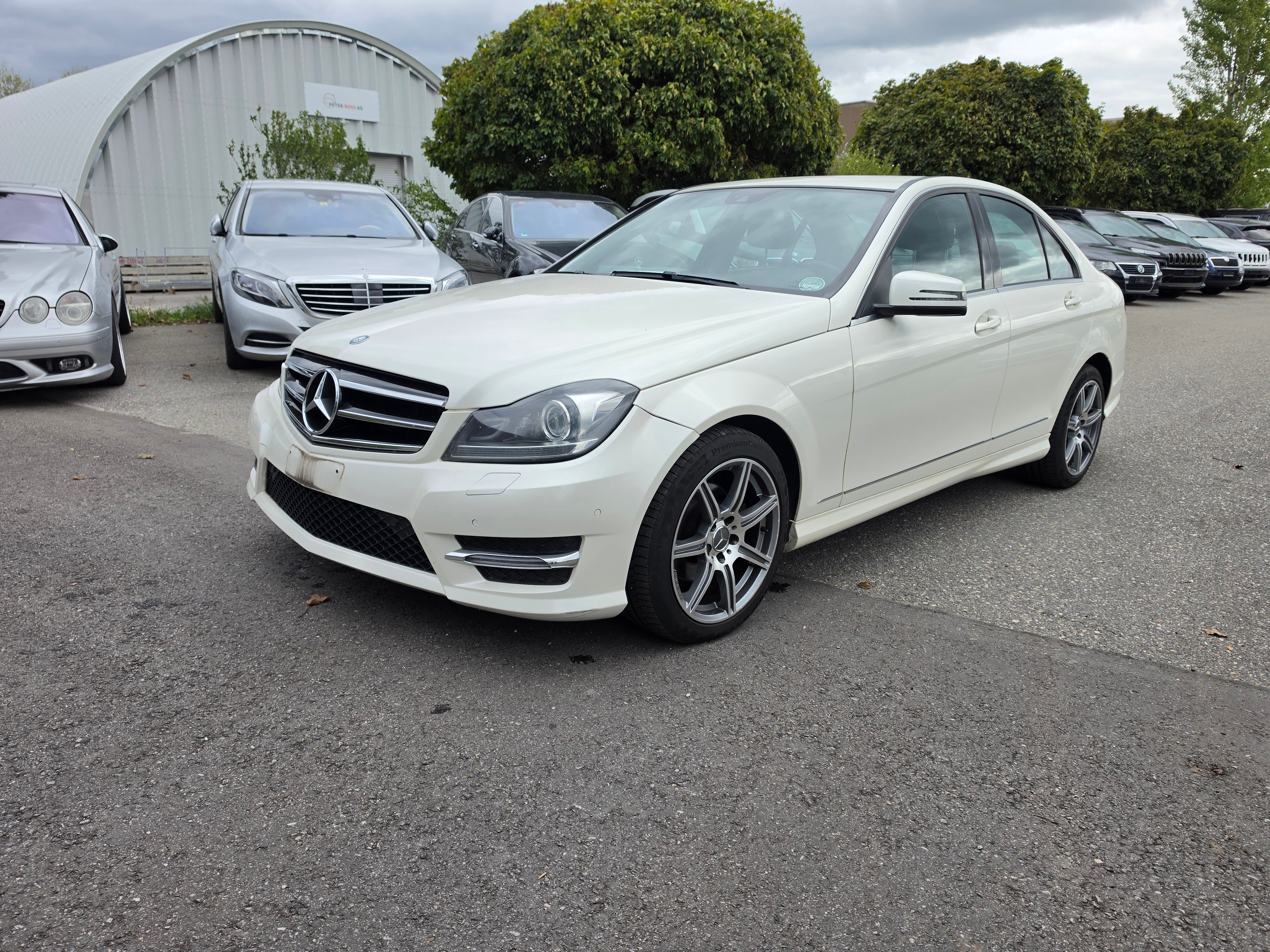 Car photo