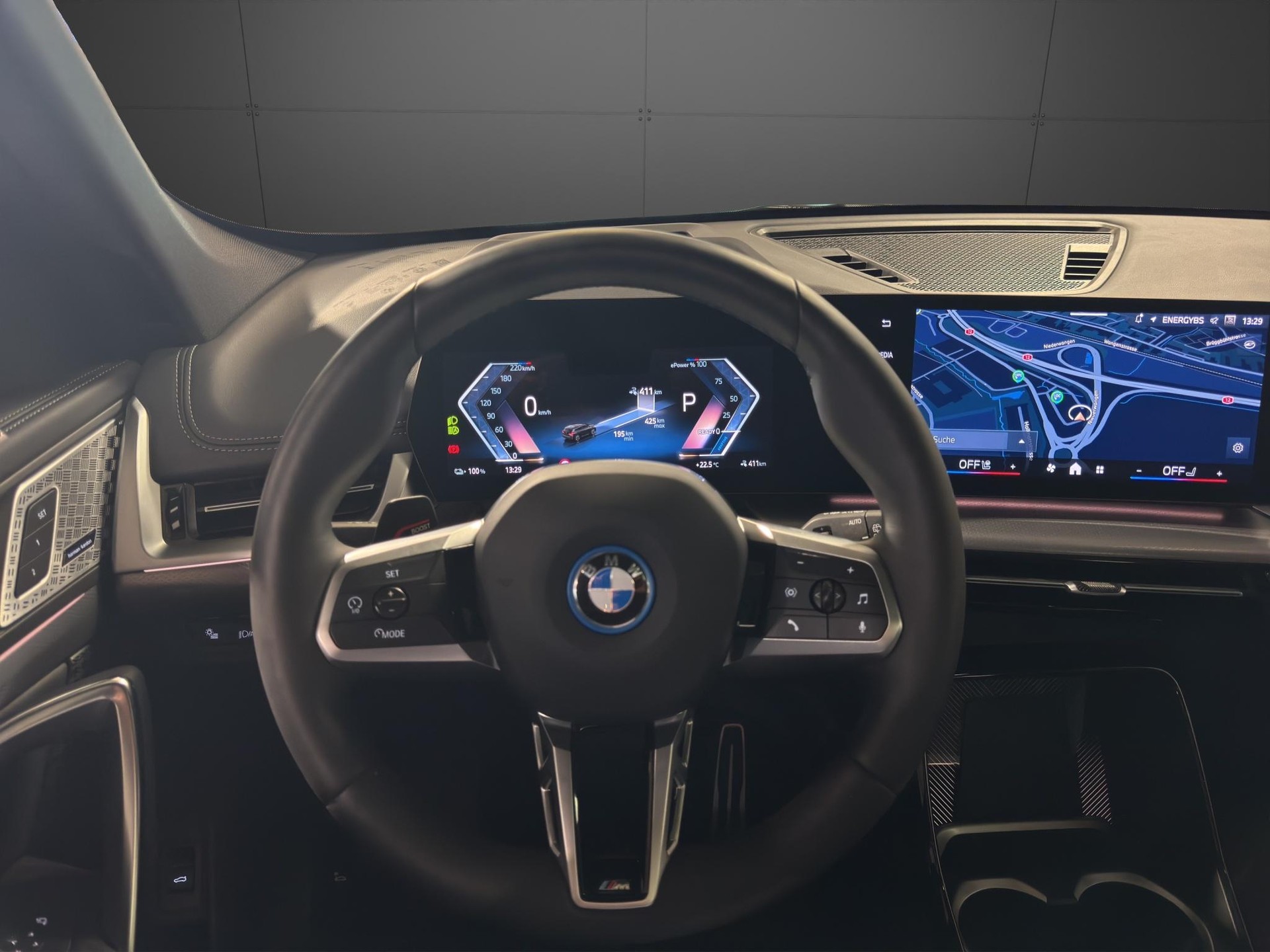 BMW iX1 30 xDrive M Sport-image-14