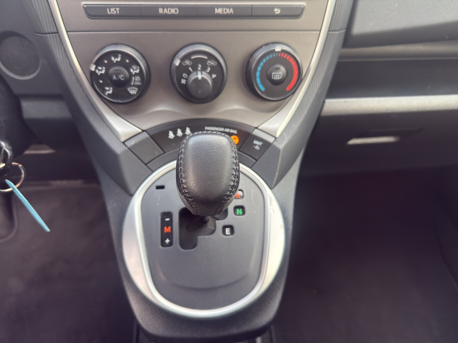 SUBARU Trezia 1.4D Swiss Automatic-image-11