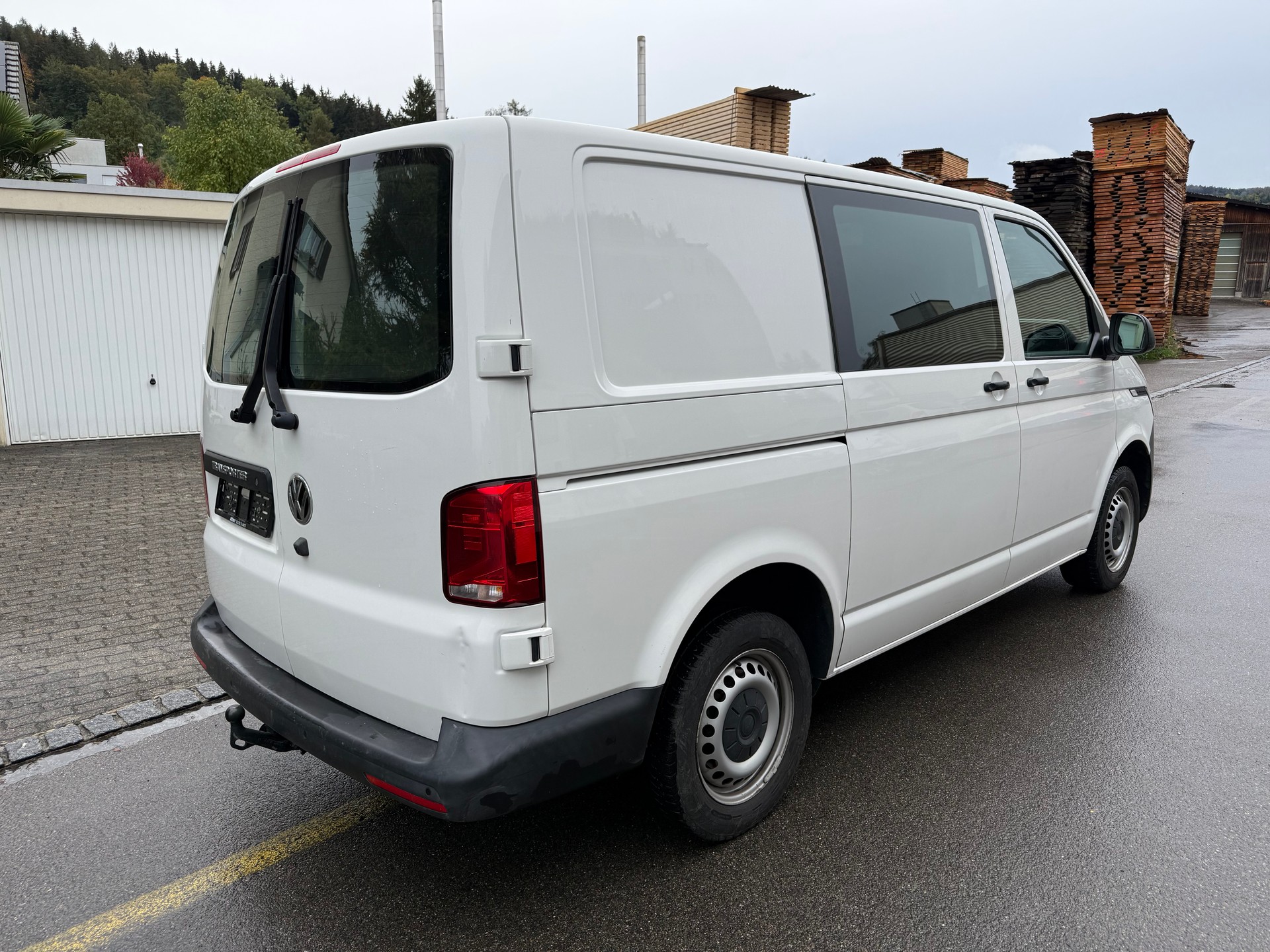 VW T6.1 2.0 TDI Entry-image-3