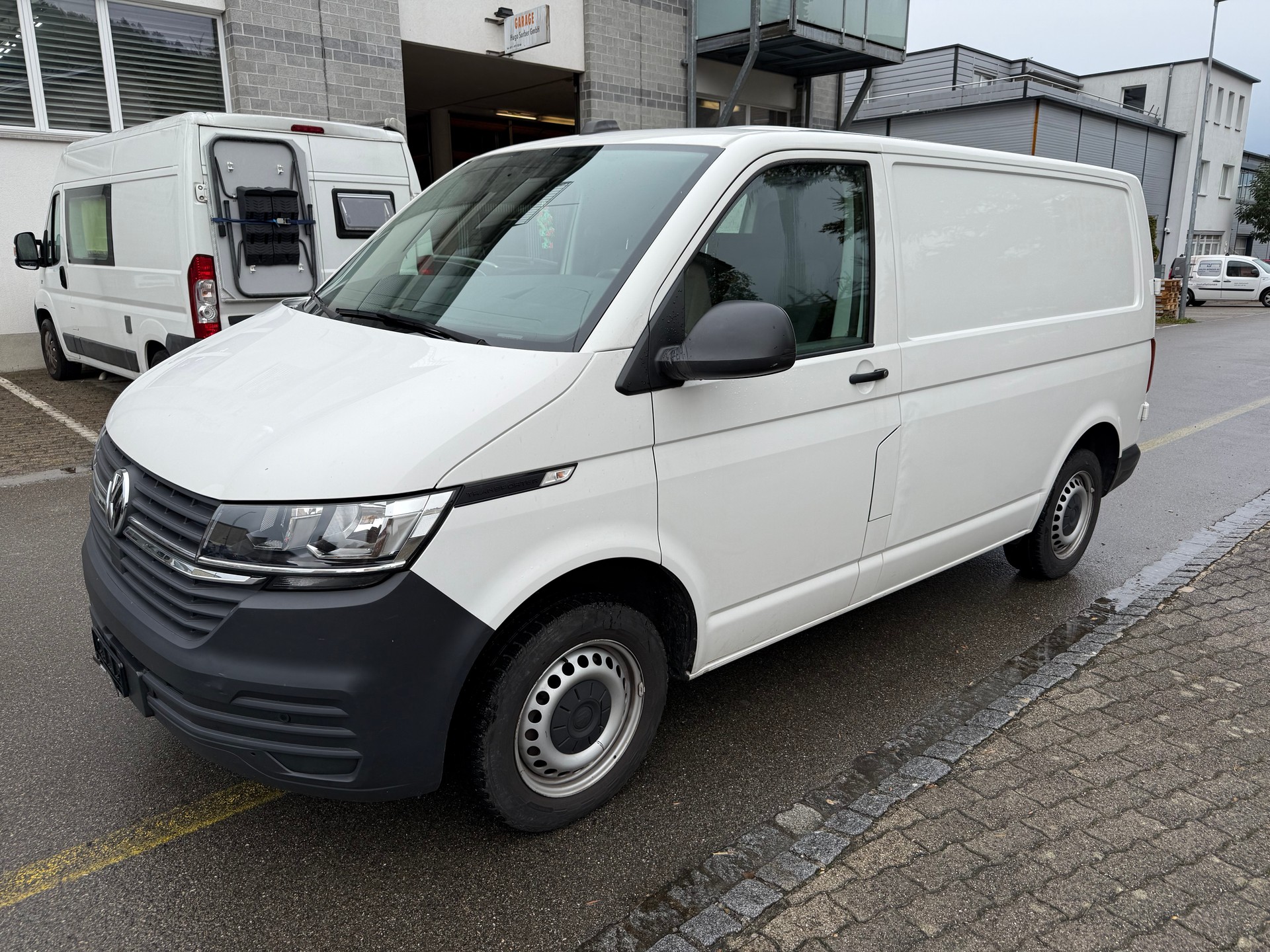 VW T6.1 2.0 TDI Entry-image-2