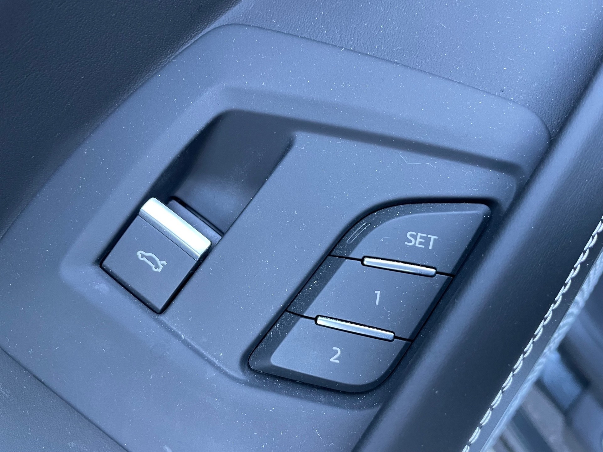 LAMBORGHINI Urus E-Gear-image-13
