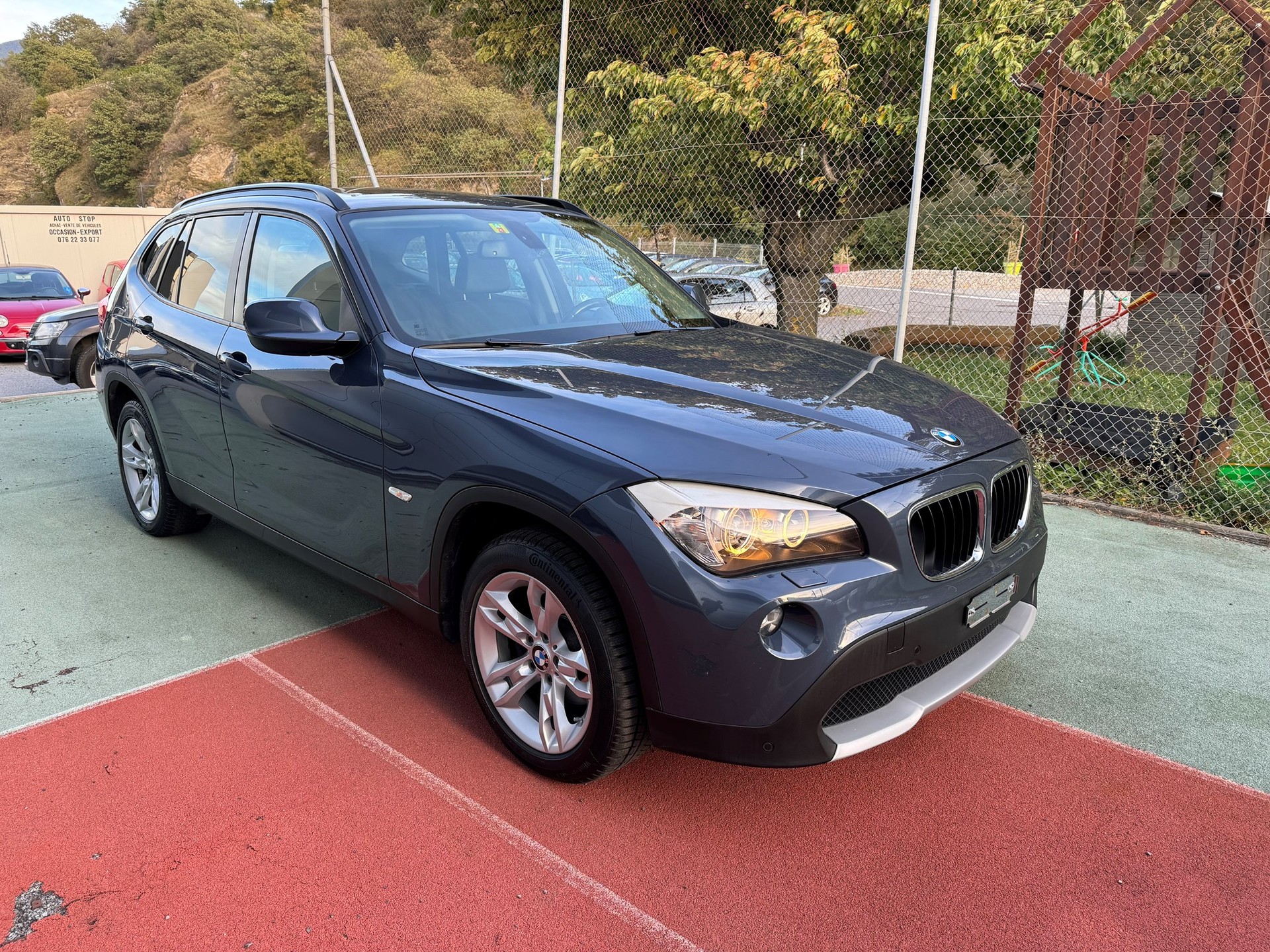 BMW X1 xDrive 18d Steptronic-image-0