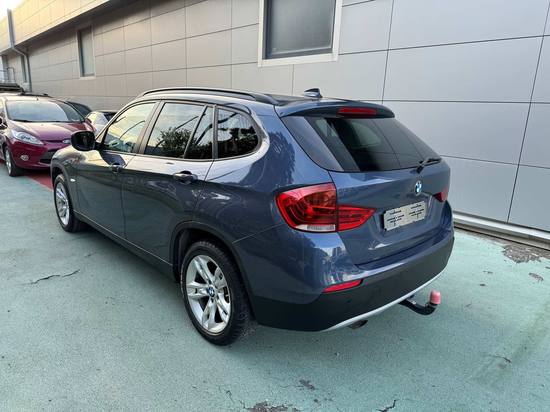 BMW X1 xDrive 18d Steptronic-image-4