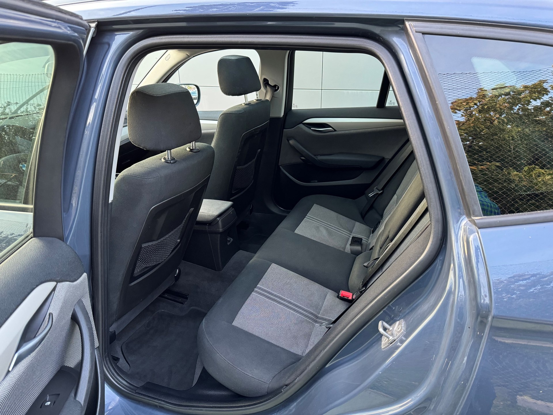 BMW X1 xDrive 18d Steptronic-image-10