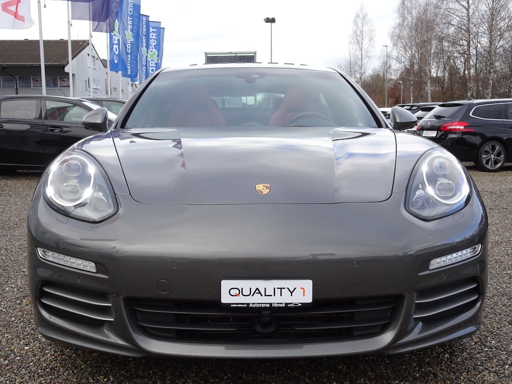 PORSCHE Panamera 4 3.6 Edition PDK-image-1