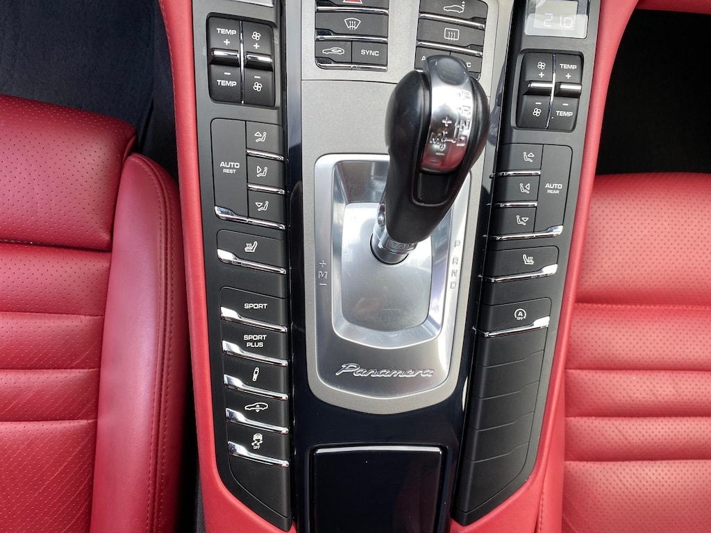 PORSCHE Panamera 4 3.6 Edition PDK-image-12