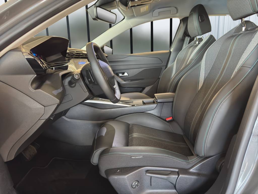 PEUGEOT 308 SW 1.6 PHEV 180 Active-image-7