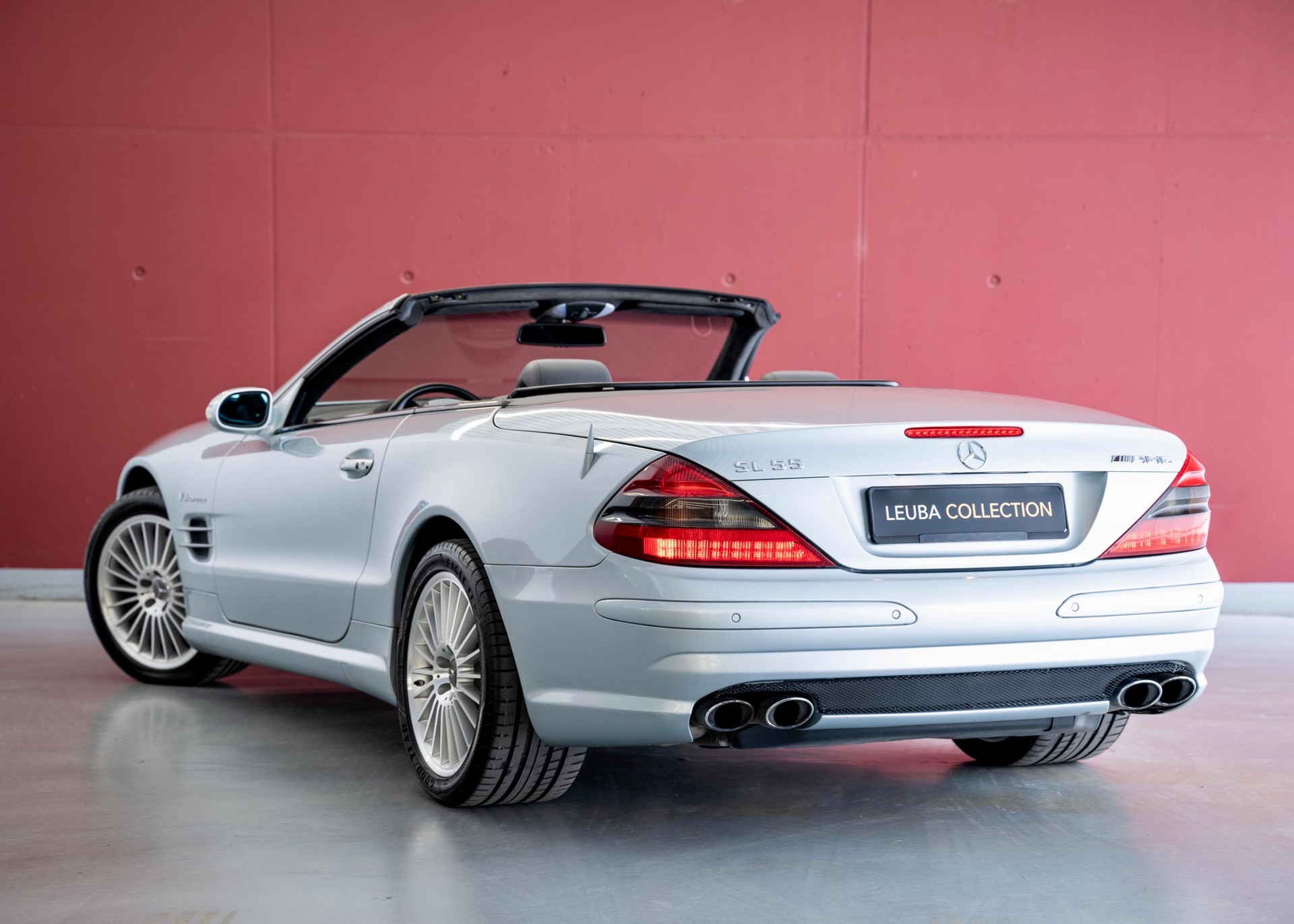 MERCEDES-BENZ SL 55 AMG (Leasing 0.80%, Swiss car, 500 hp, 2nd hand, full Mercedes history) - SOLD !-showroom-element-1