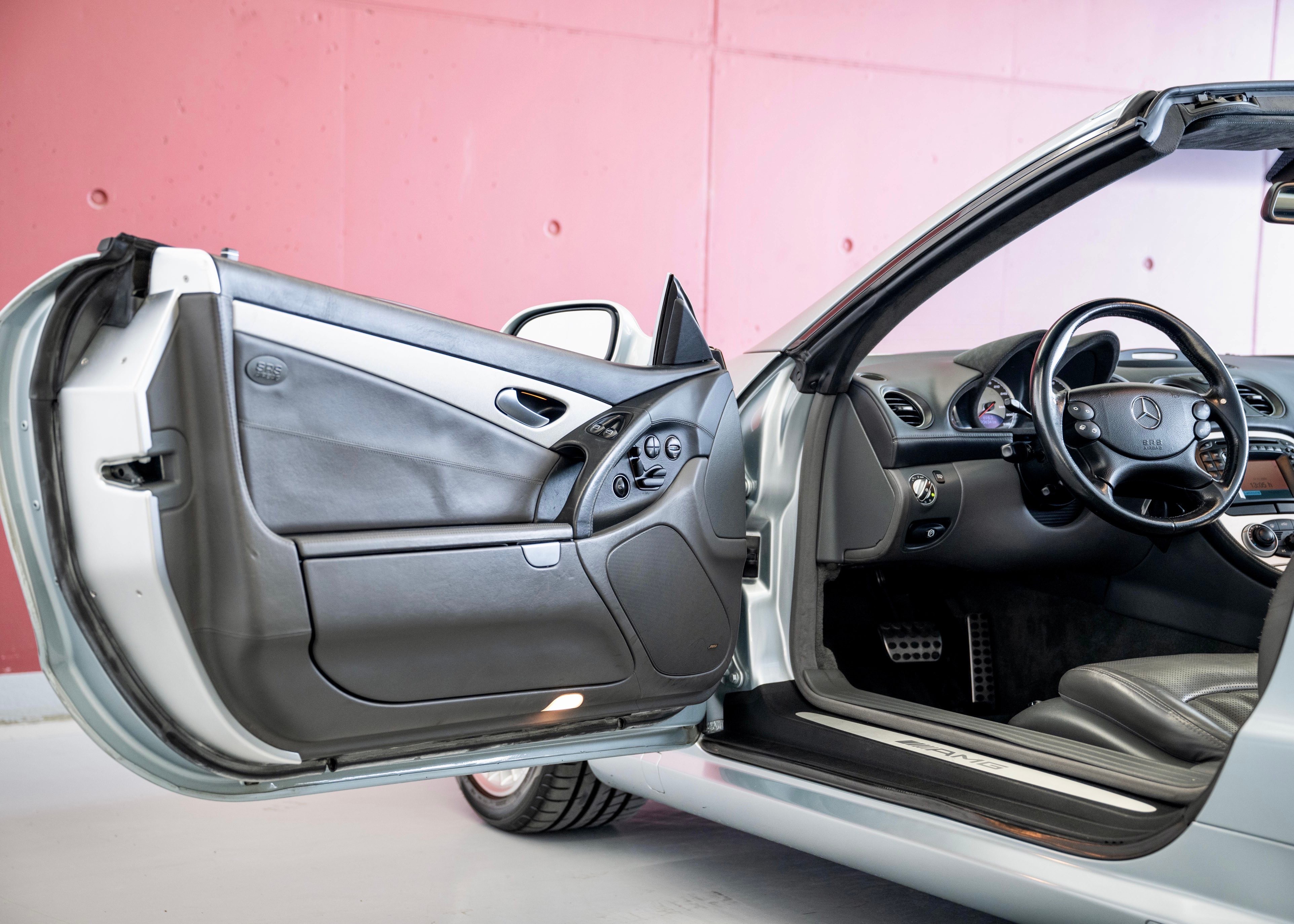 Image MERCEDES-BENZ SL-55-AMG SL 55 AMG (Swiss car, 500 hp, 2nd hand, full Mercedes history)