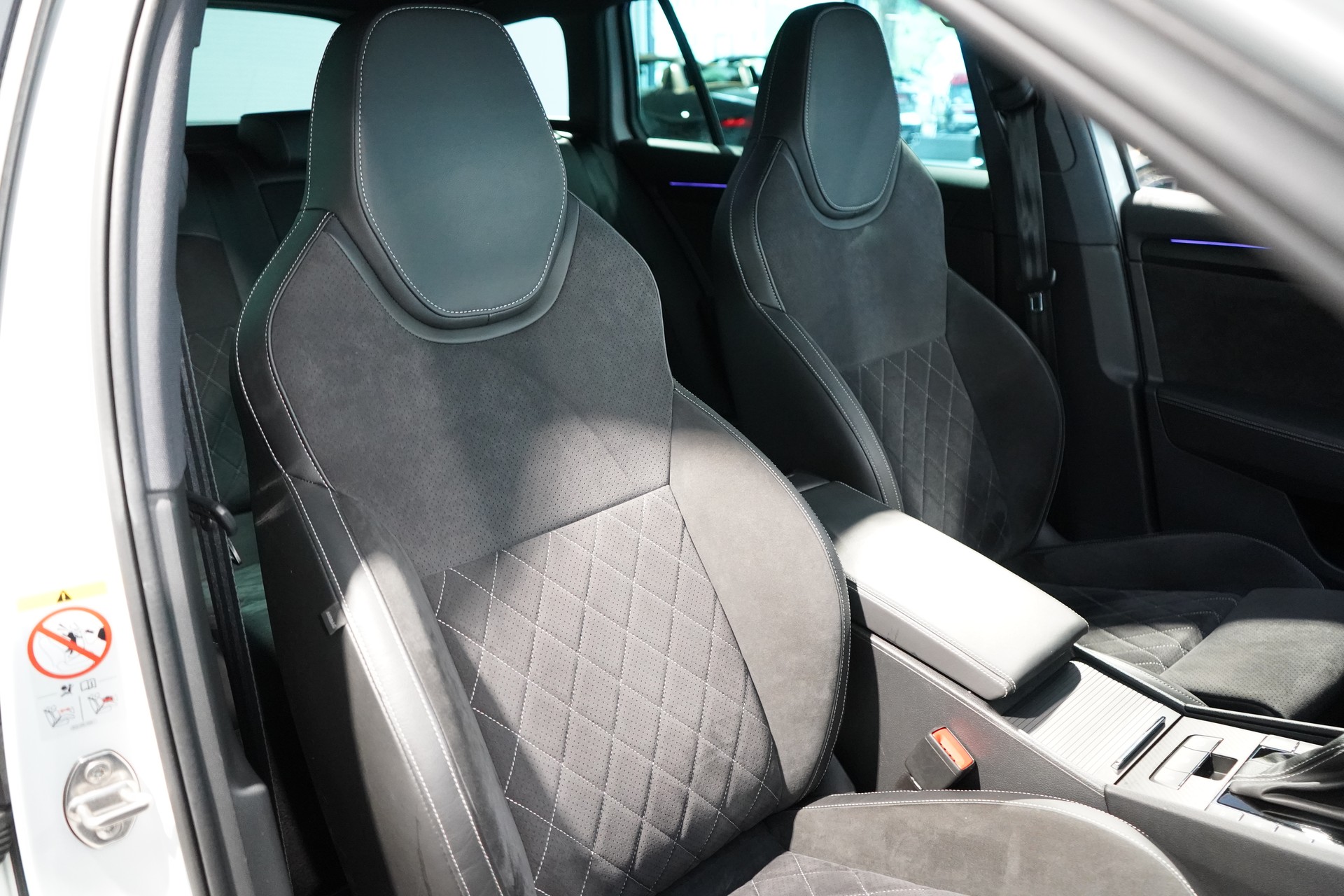SKODA Superb 1.4 TSI Sport Line PHEV DSG / CH - Fahrzeug-image-6