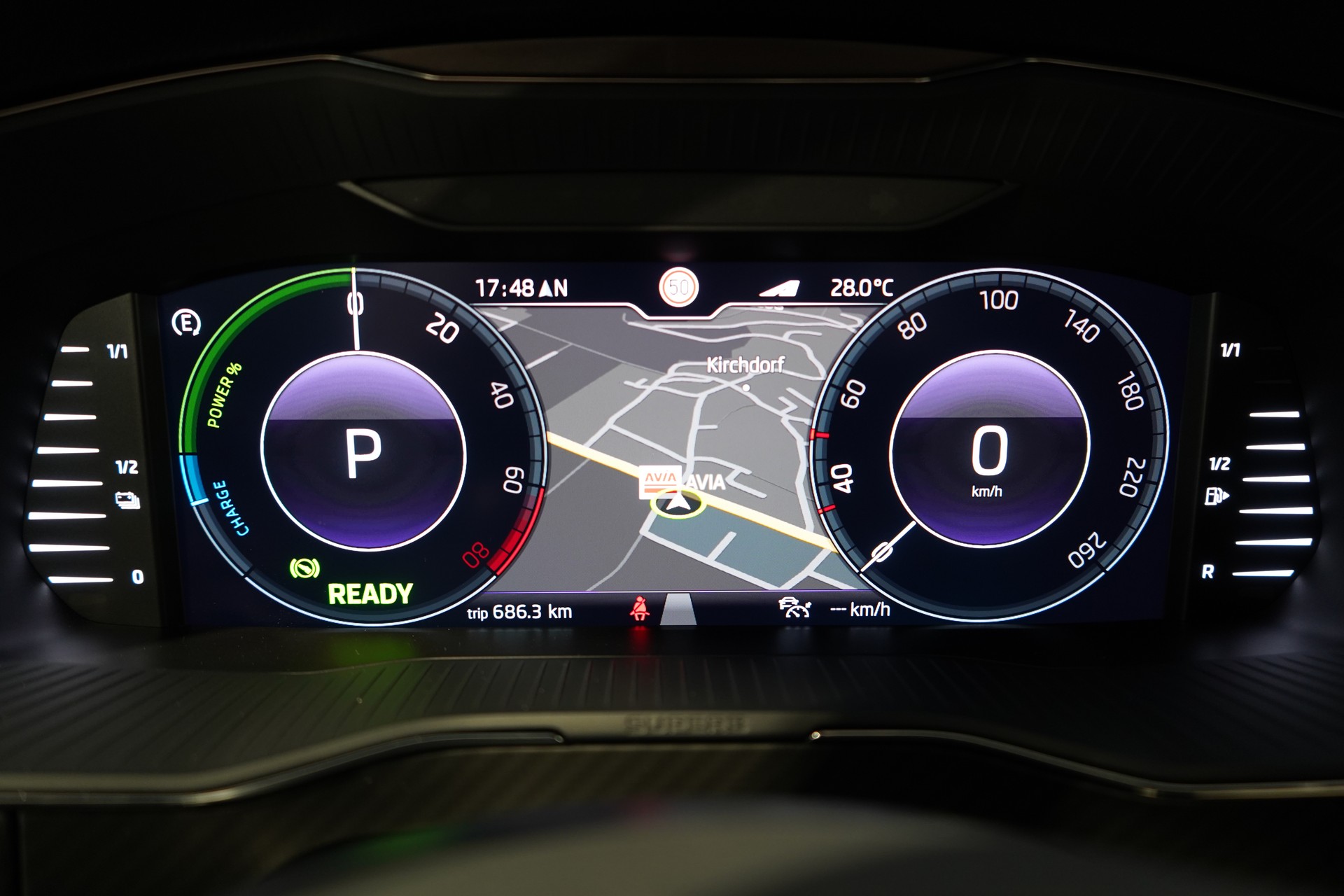 SKODA Superb 1.4 TSI Sport Line PHEV DSG / CH - Fahrzeug-image-8
