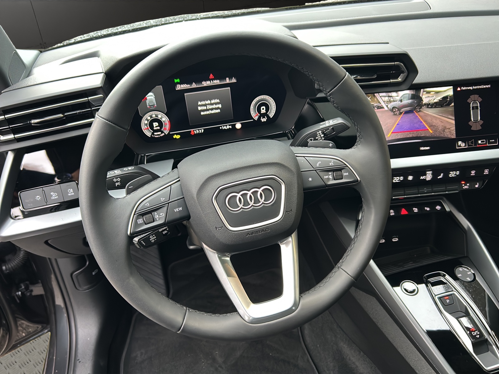 AUDI A3 Sportback 35 TFSI Attraction S-tronic-image-8