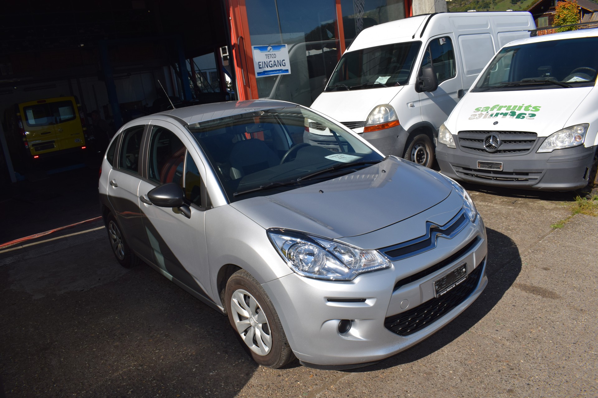 CITROEN C3 1.2i Attraction-image-1