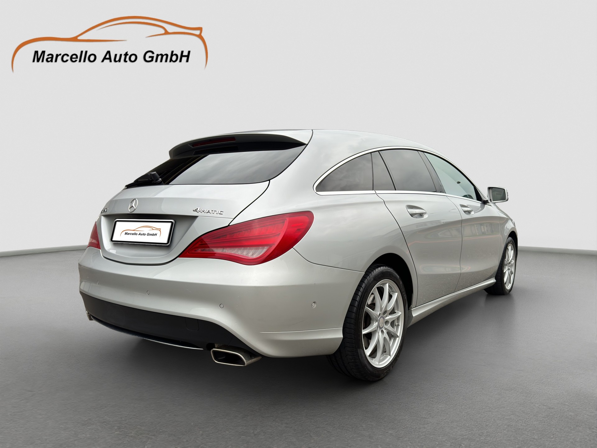 MERCEDES-BENZ CLA Shooting Brake 250 Urban 7G-DCT 4Matic-image-15