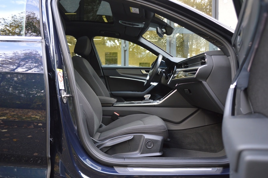 AUDI A6 Limousine 40 TDI quattro S-tronic I Panoramadach-image-6