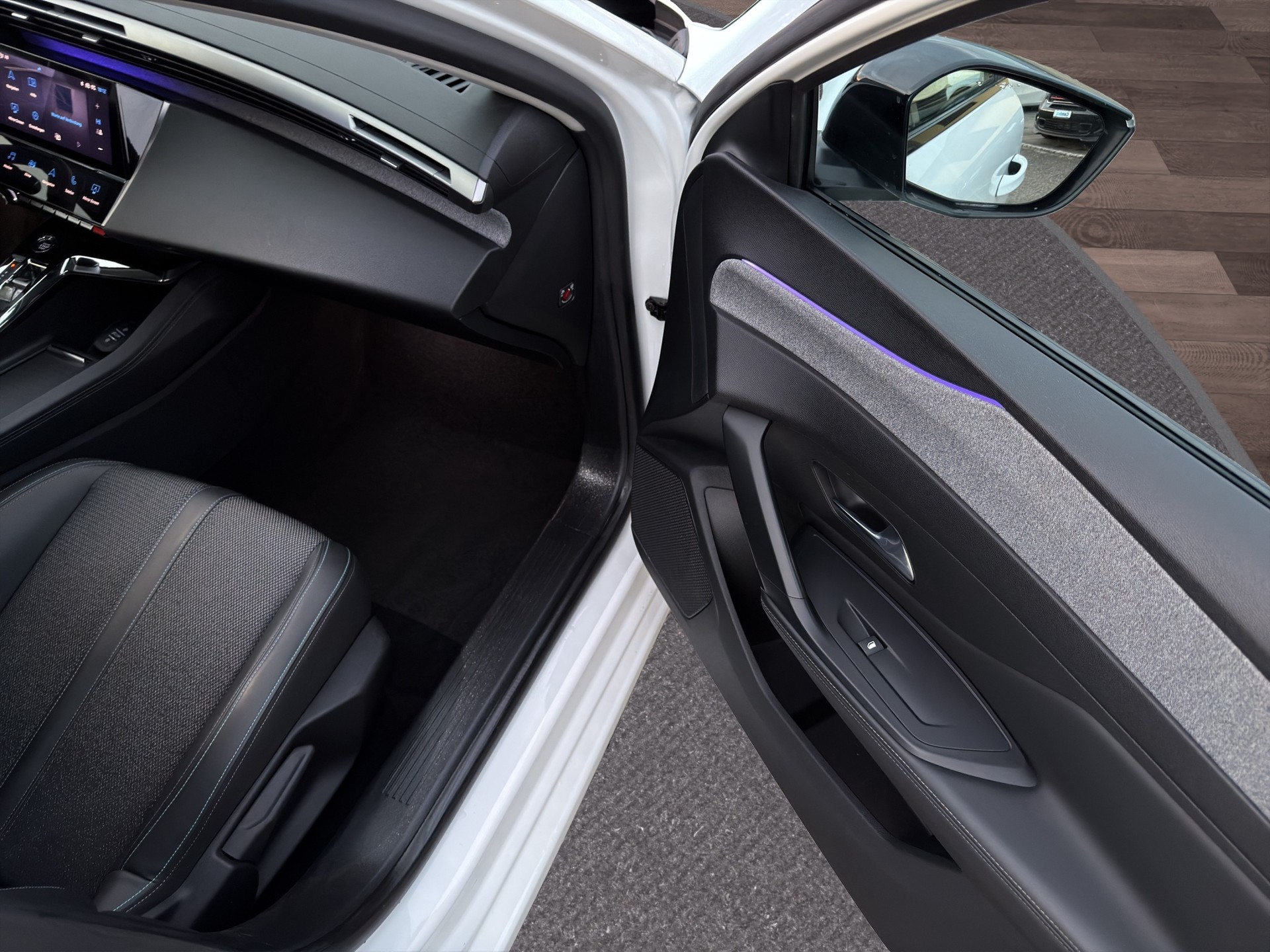 PEUGEOT 308 SW 1.5 BlueHDI Active Pack EAT8-image-20