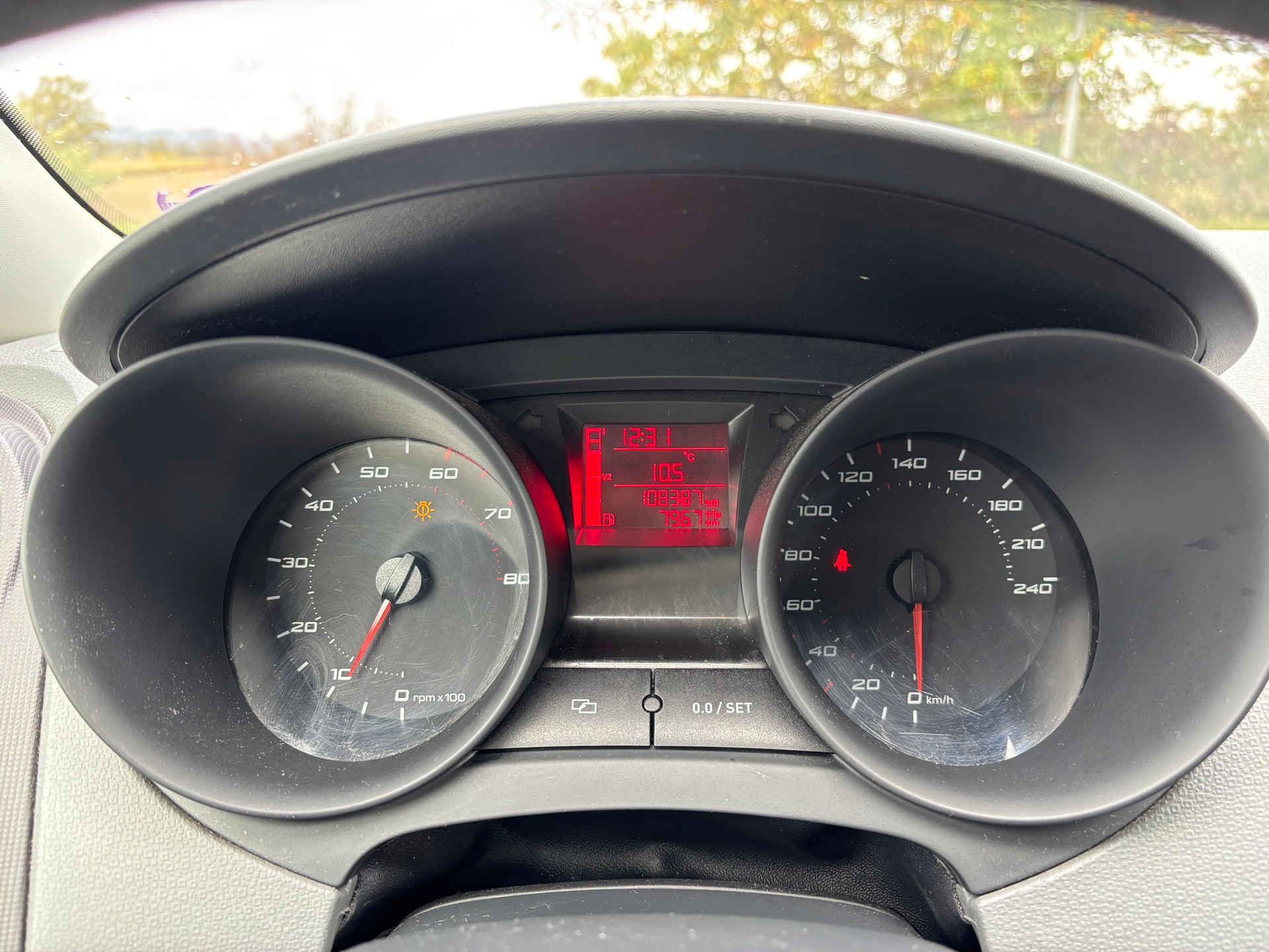 SEAT Ibiza SC 1.2 Entry-image-7