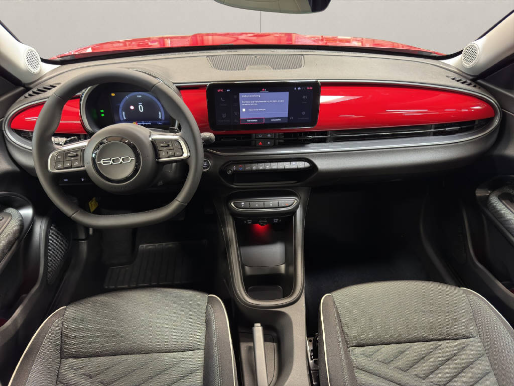 FIAT 600 1.2 Hybrid 145 Cult-image-12