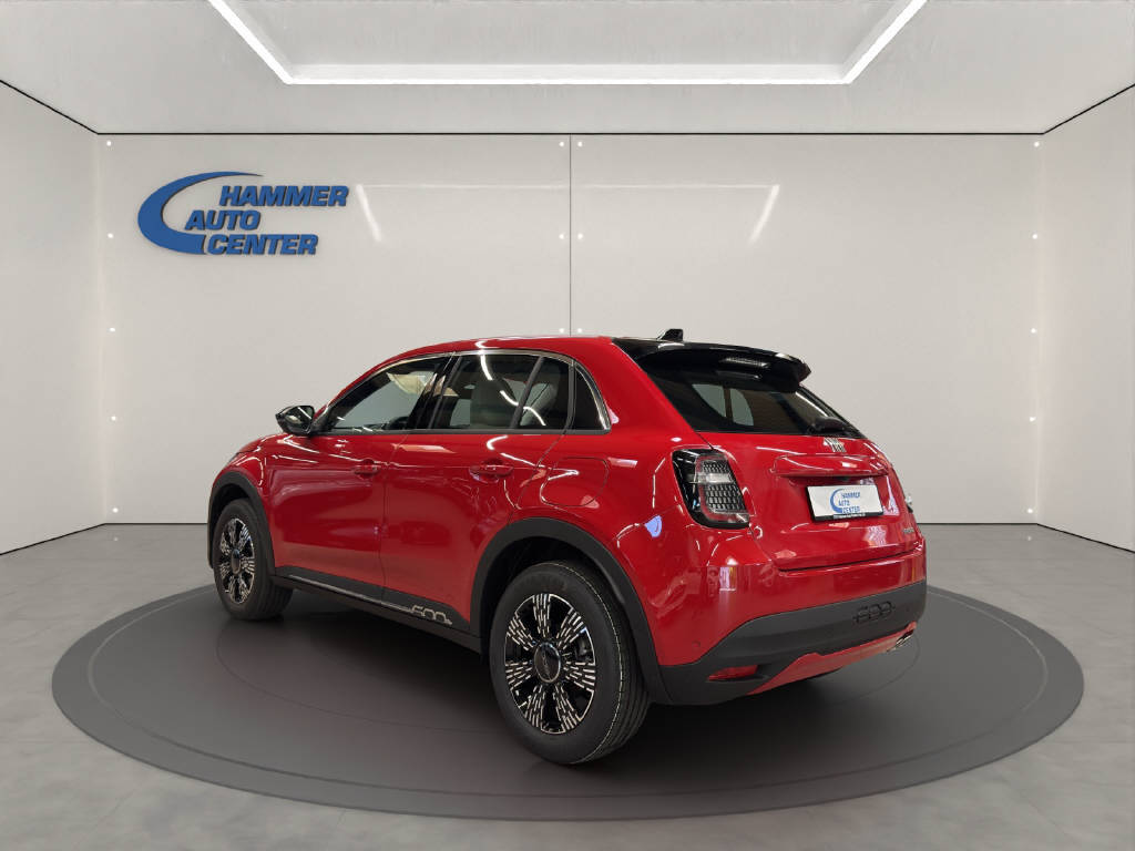 FIAT 600 1.2 Hybrid 145 Cult-image-3