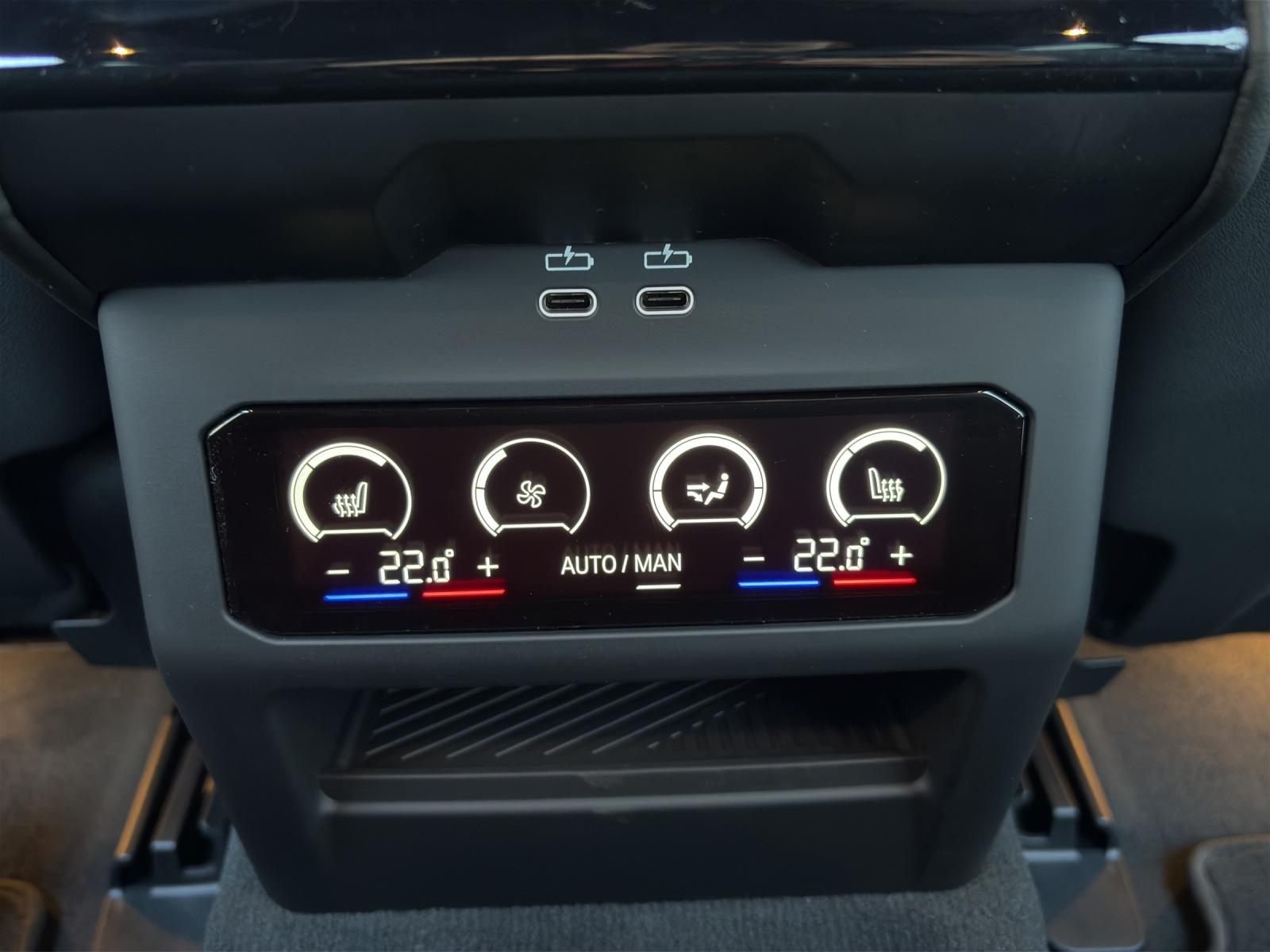 BMW M5 xDrive Touring-image-12