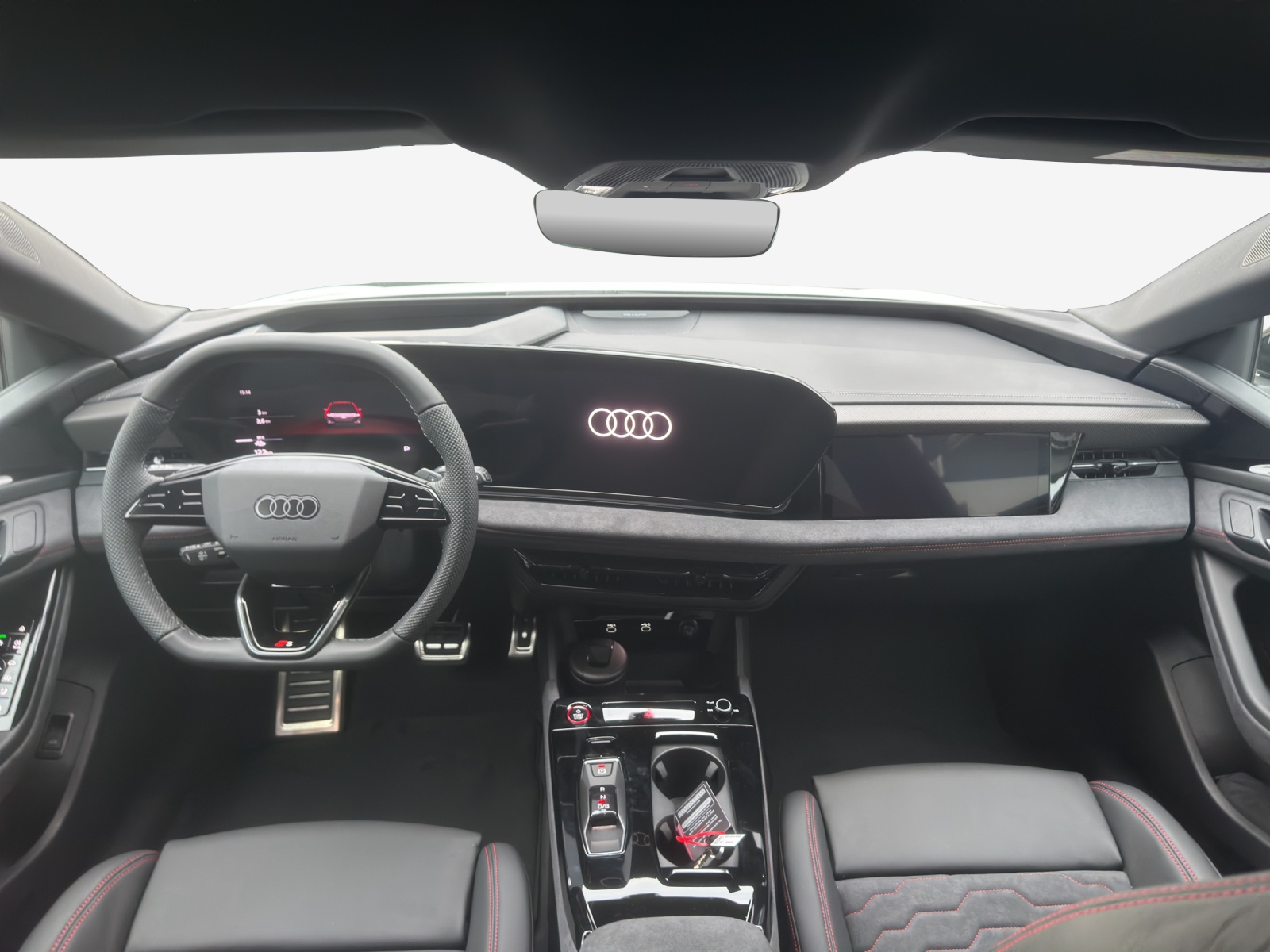 AUDI A6 Avant e-tron quattro-image-8
