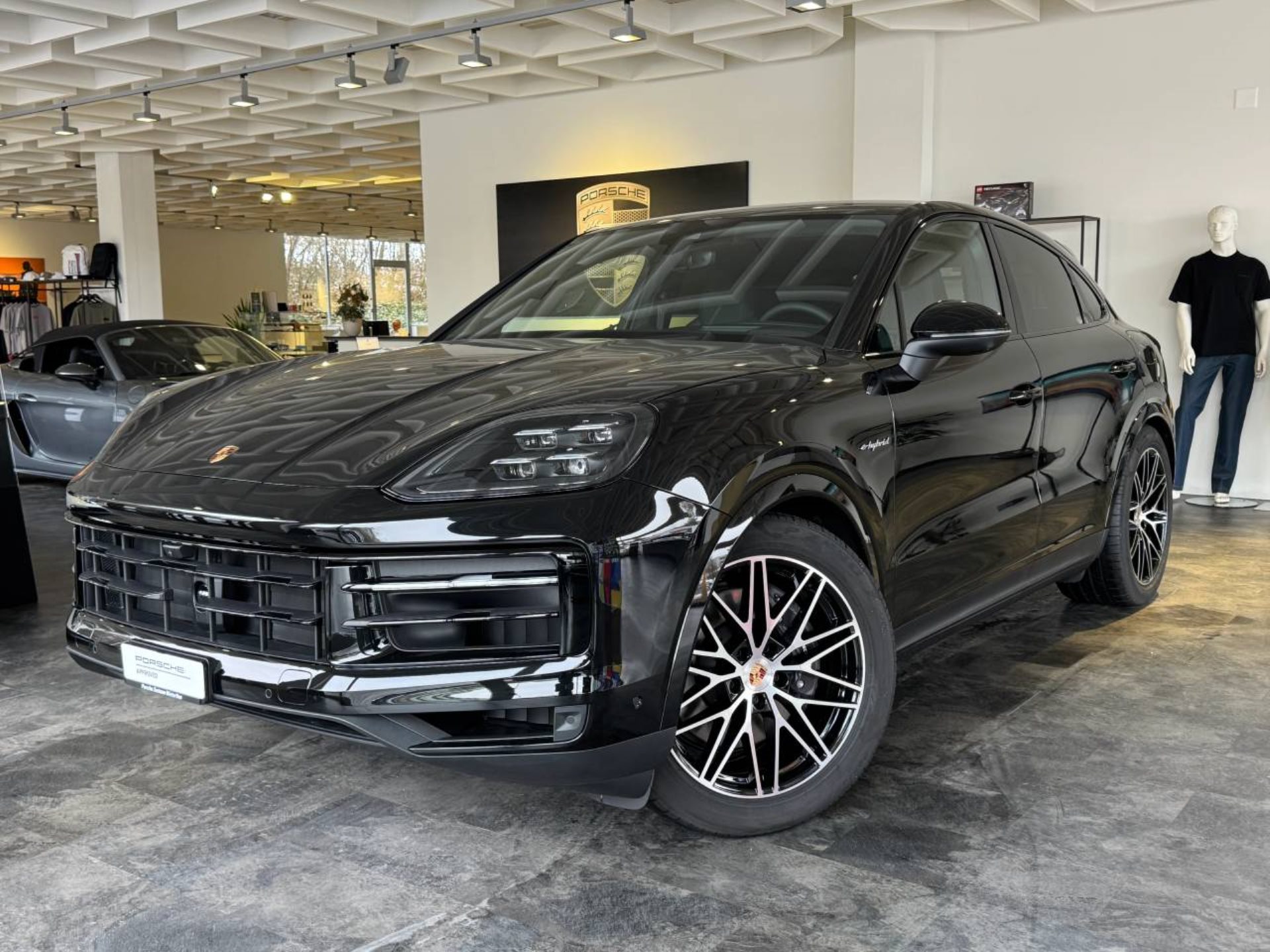 PORSCHE Cayenne E-Hybrid Coupé-image-0