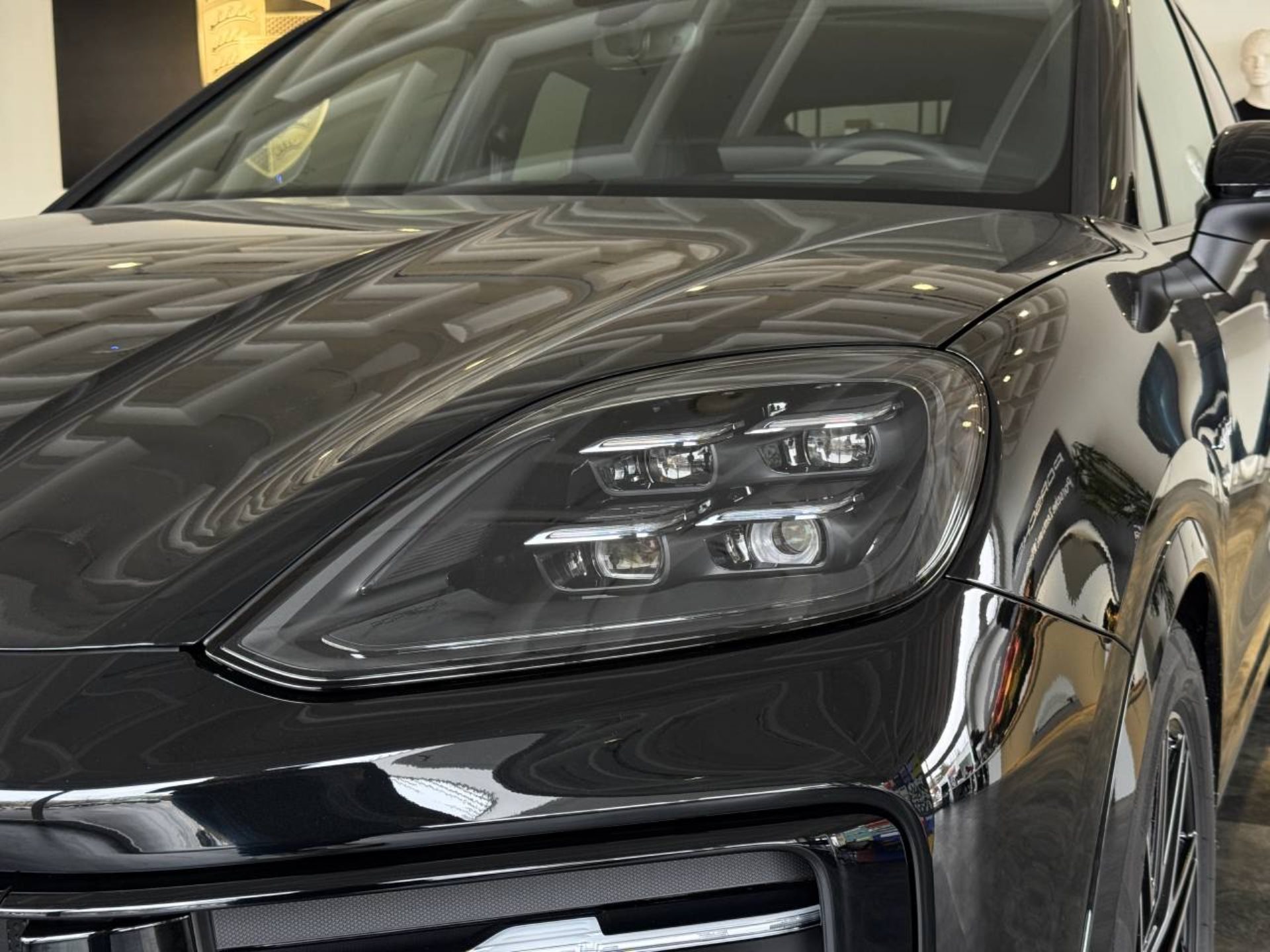 PORSCHE Cayenne E-Hybrid Coupé-image-35