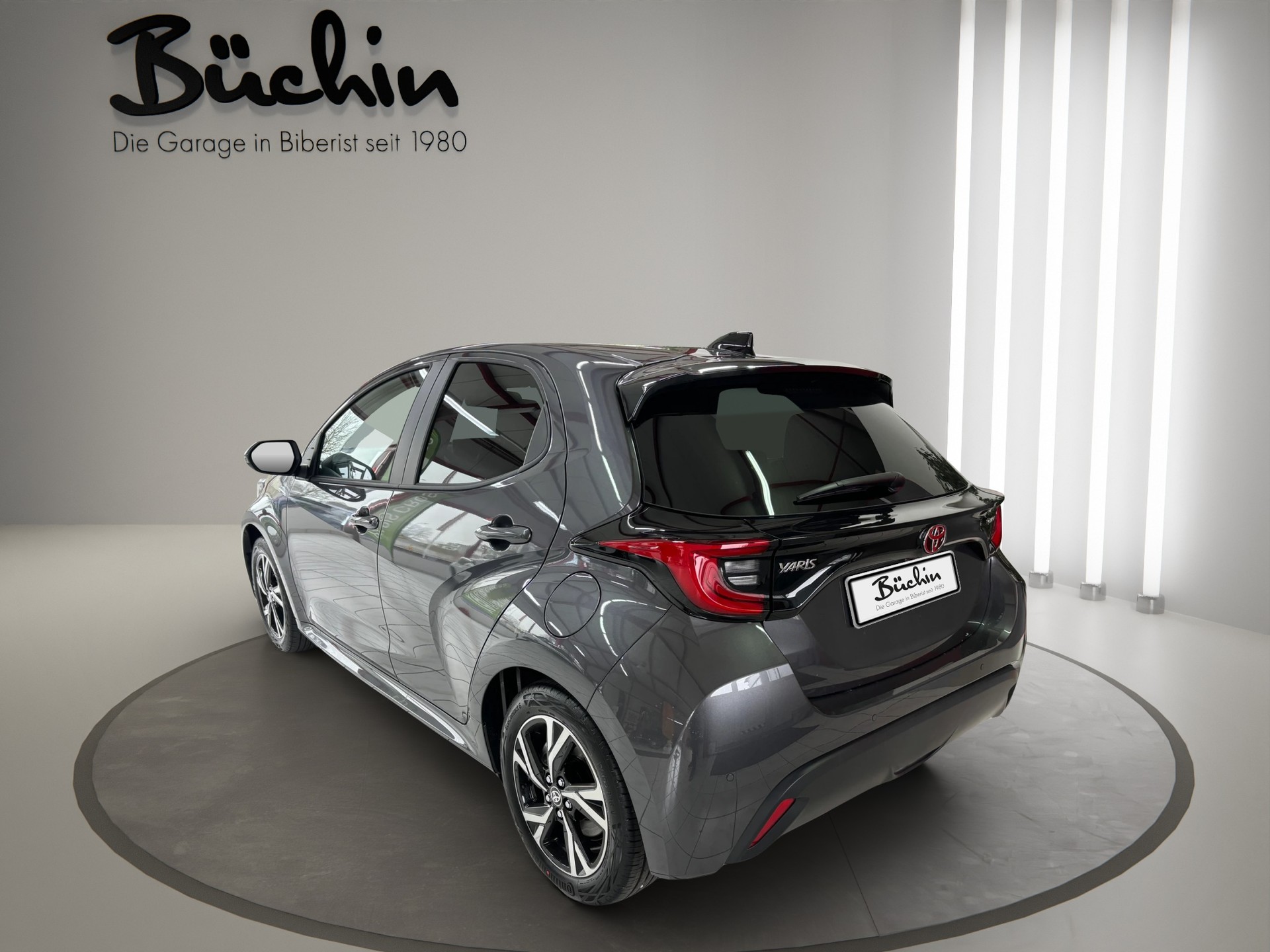 TOYOTA Yaris 1.5 Trend e-CVT-image-4