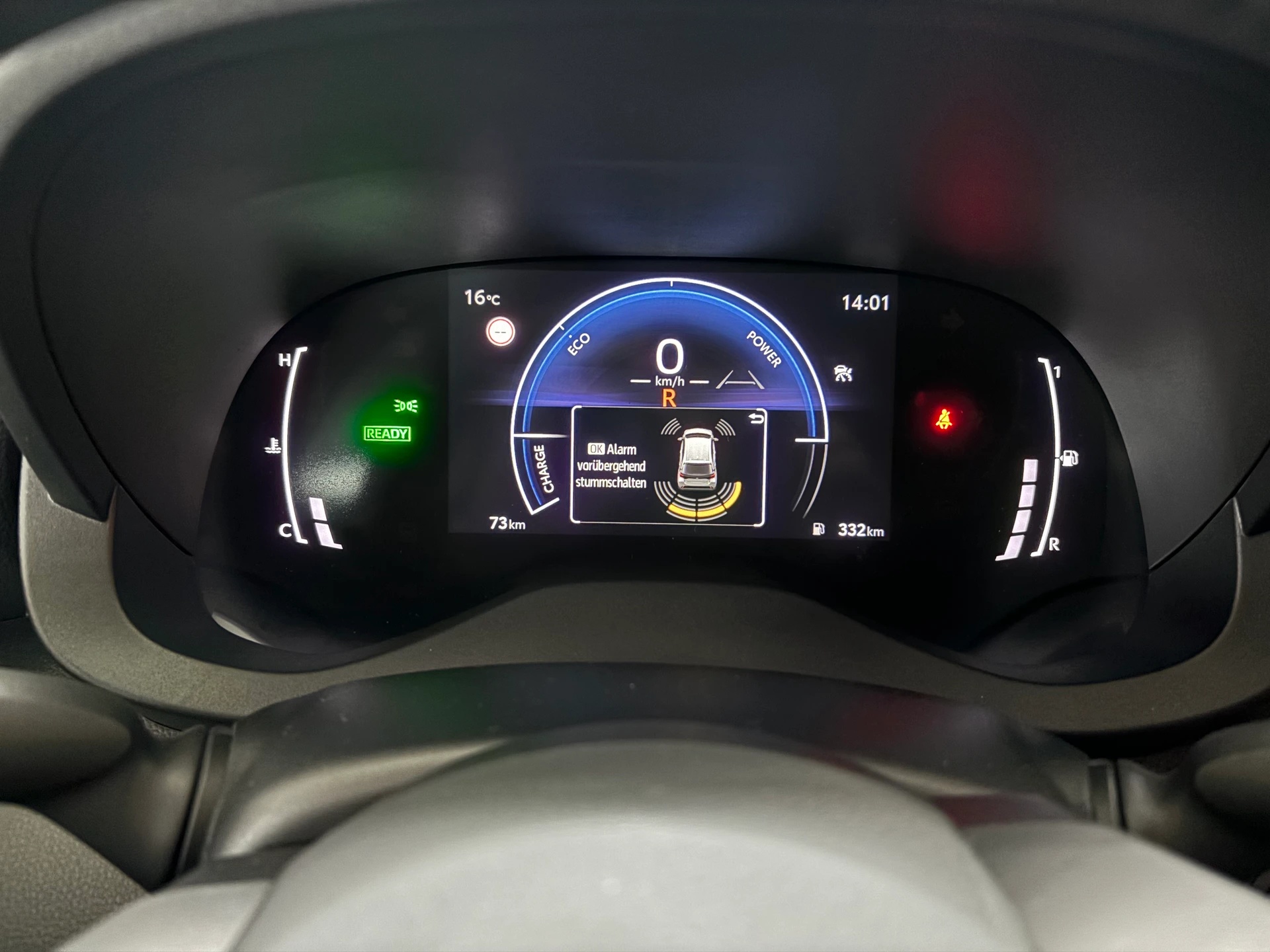 TOYOTA Yaris 1.5 Trend e-CVT-image-13