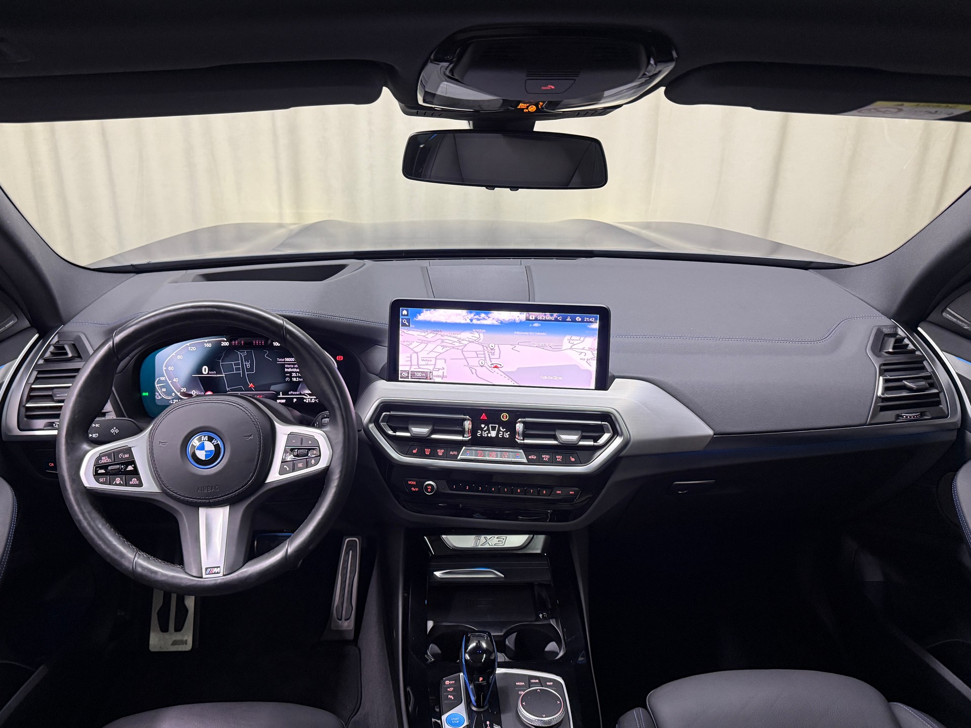 BMW iX3 Impressive-image-7
