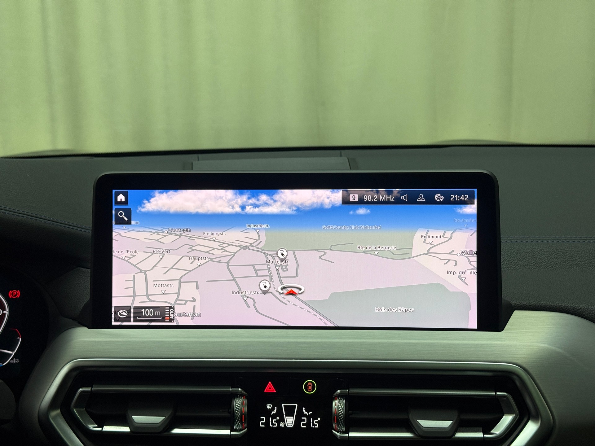 BMW iX3 Impressive-image-9
