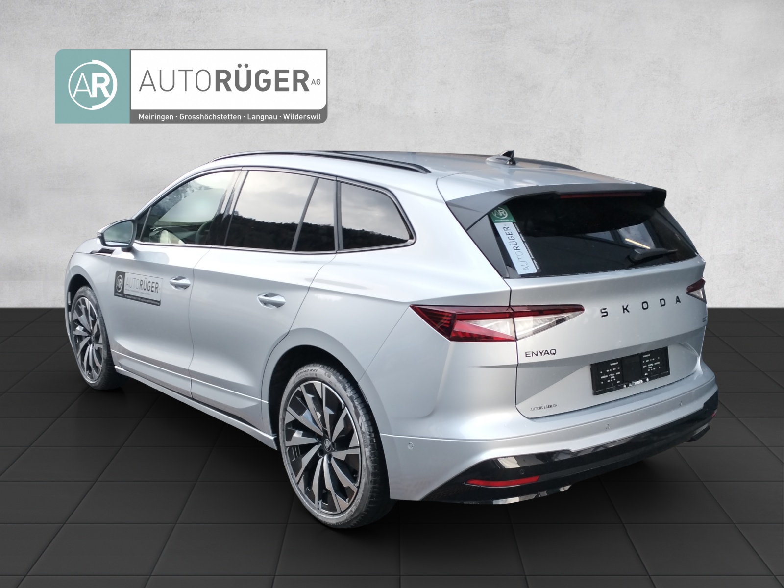 SKODA Enyaq 85 Sportline-image-3