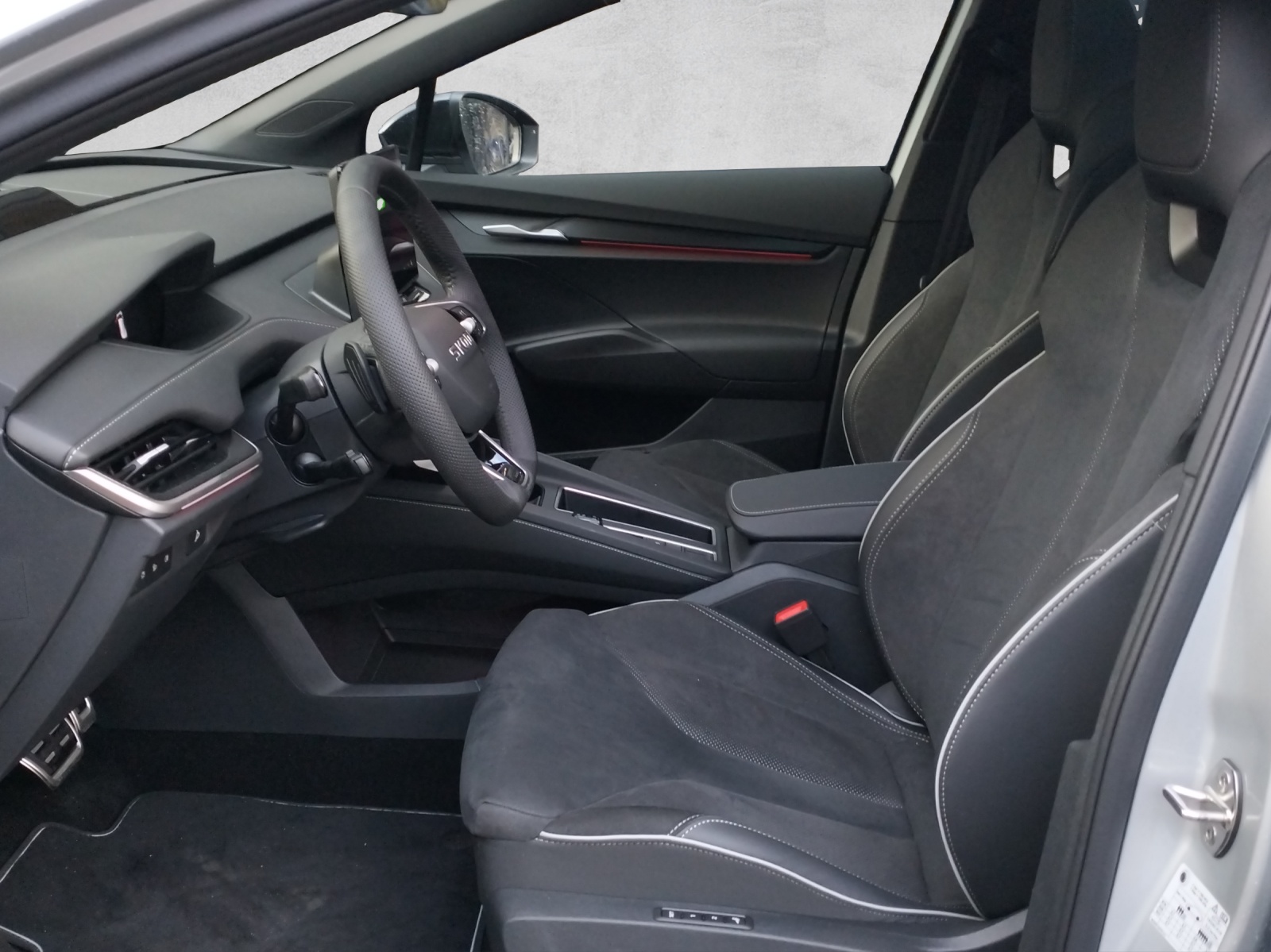 SKODA Enyaq 85 Sportline-image-5
