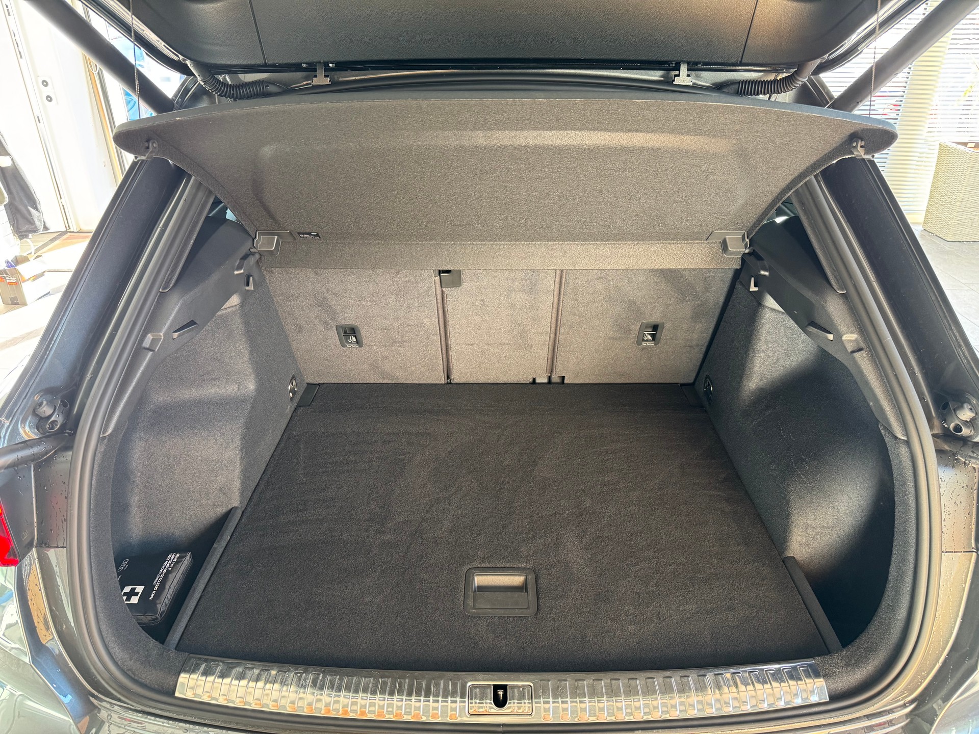 AUDI Q3 45 TFSI S line quattro S-tronic-image-15