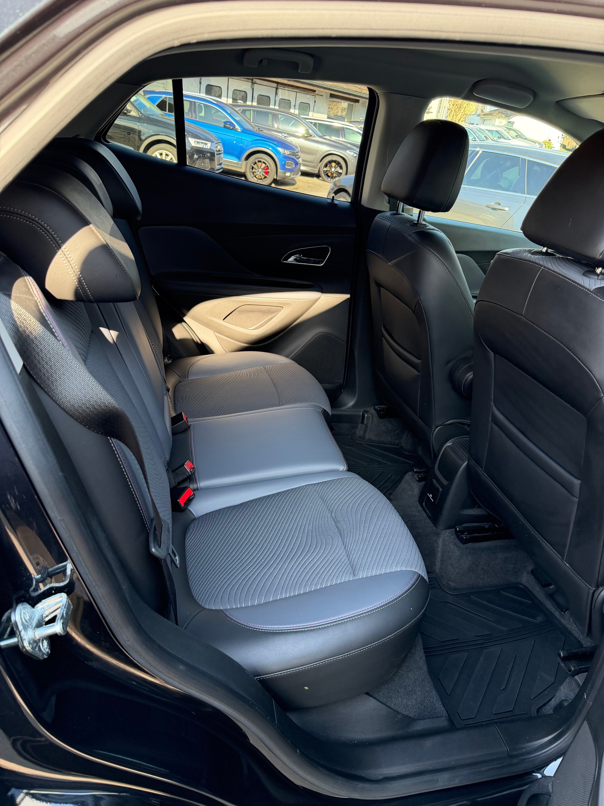 OPEL Mokka 1.4i 16V Turbo Cosmo 4WD-image-13
