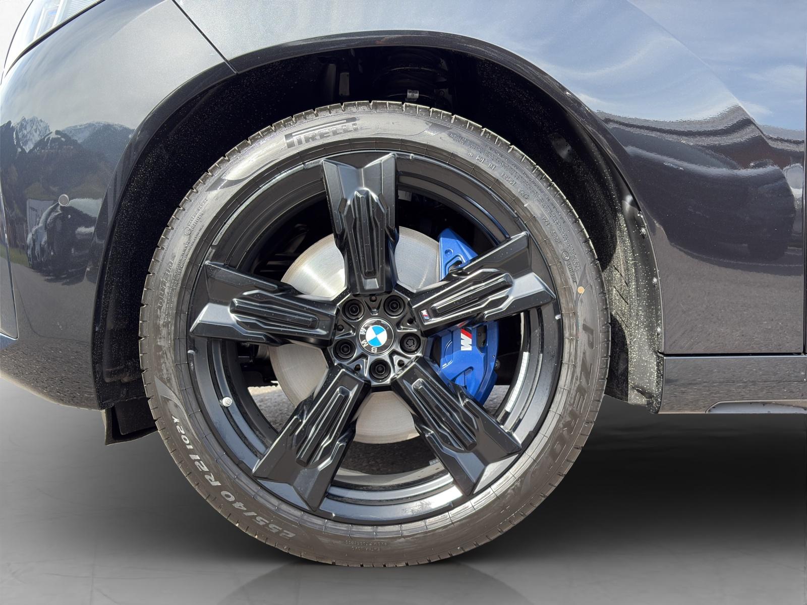 BMW X3 M50i-image-8