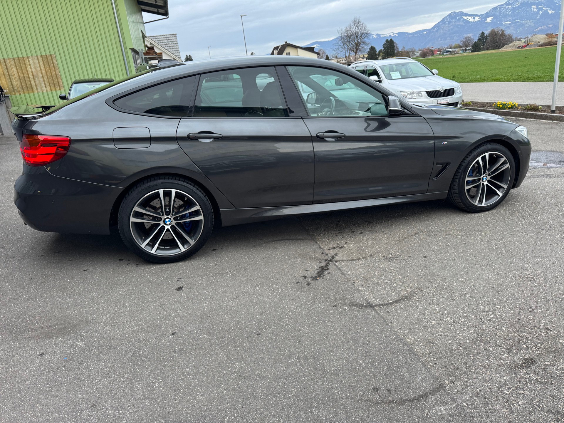 BMW 335i GT xDrive M Sport Line Steptronic-image-10
