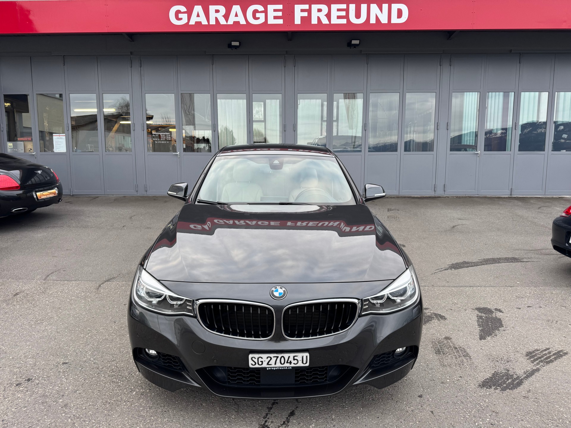 BMW 335i GT xDrive M Sport Line Steptronic-image-4