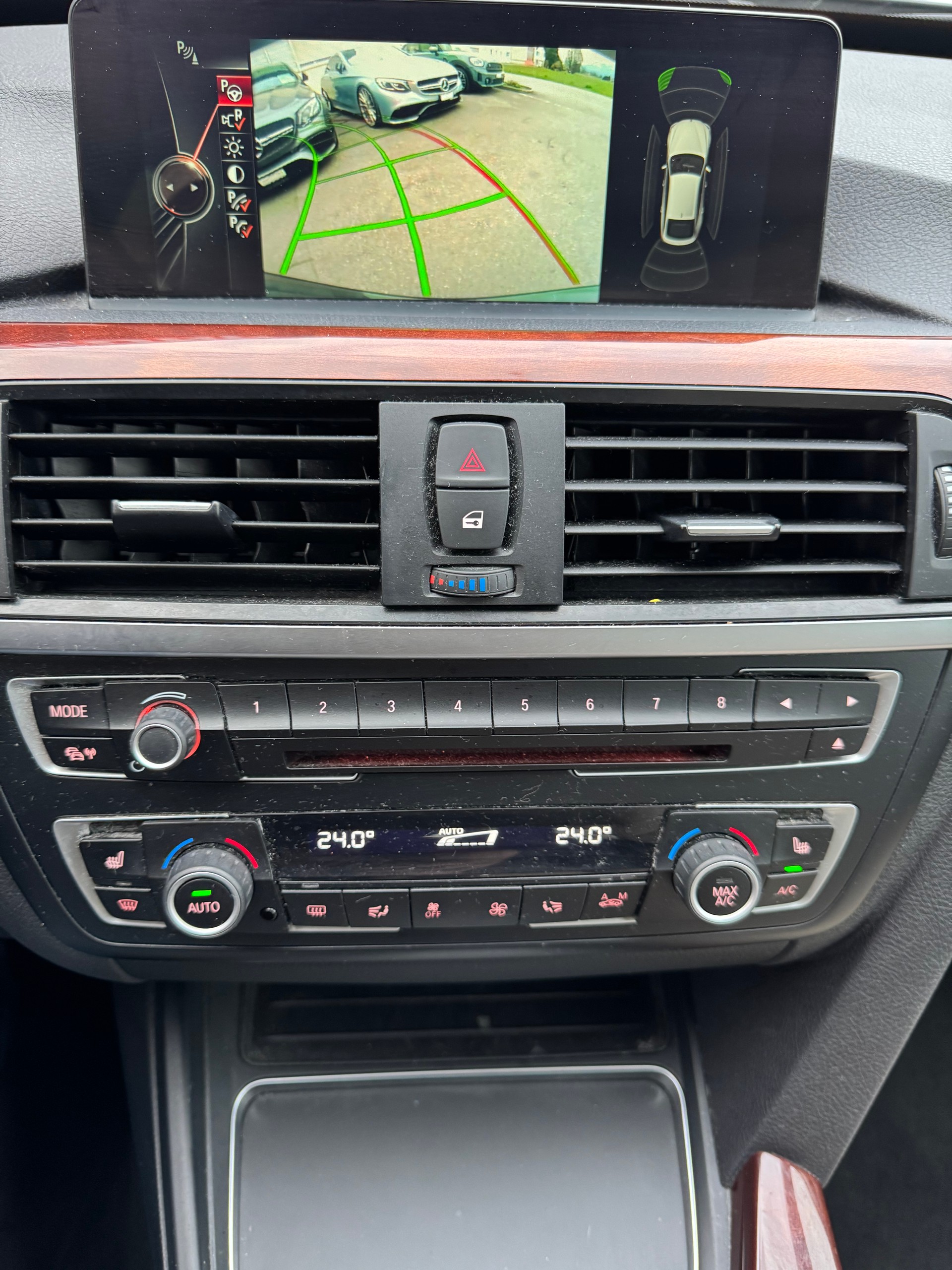 BMW 335i GT xDrive M Sport Line Steptronic-image-15