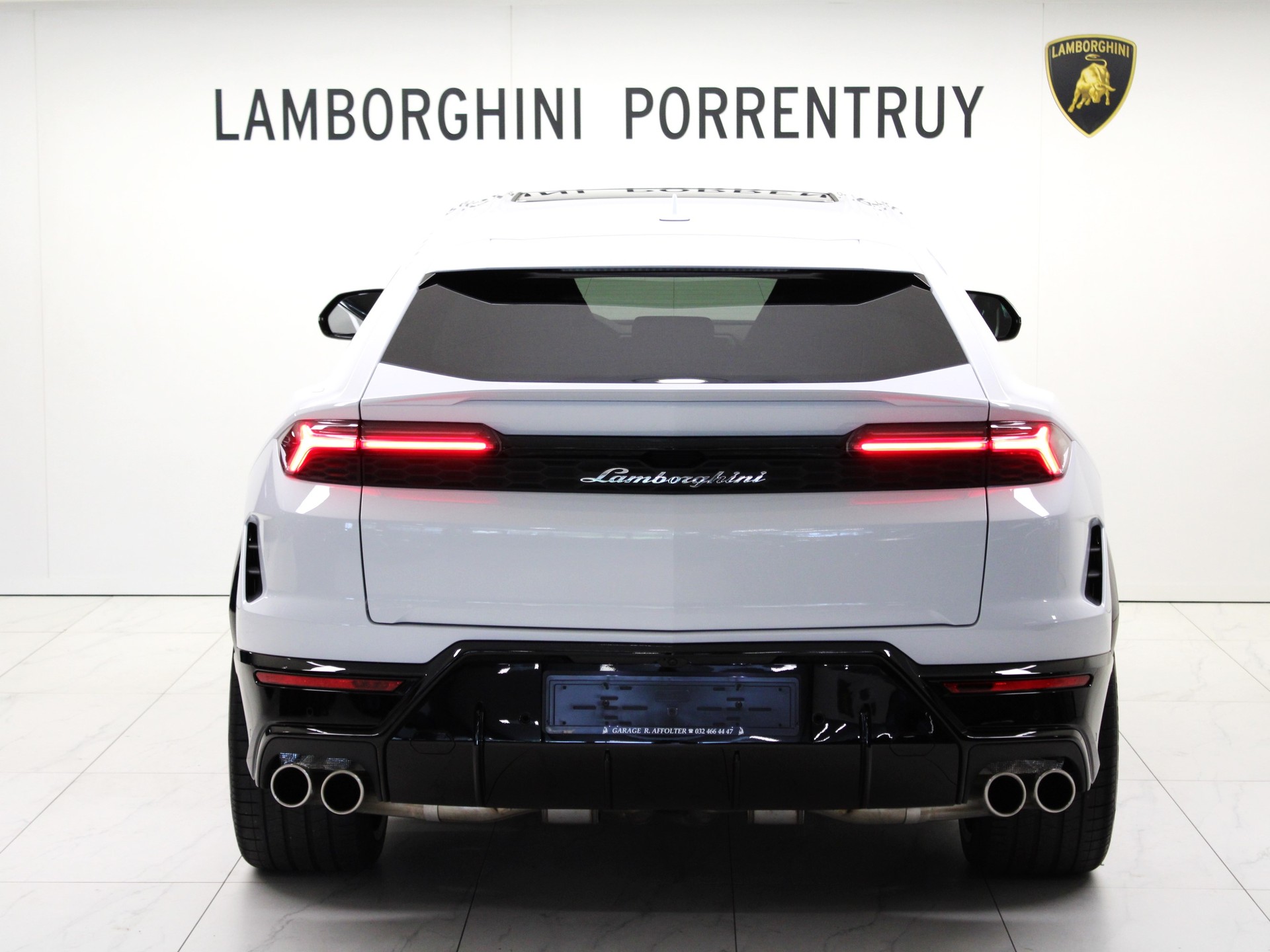 LAMBORGHINI Urus SE-image-3