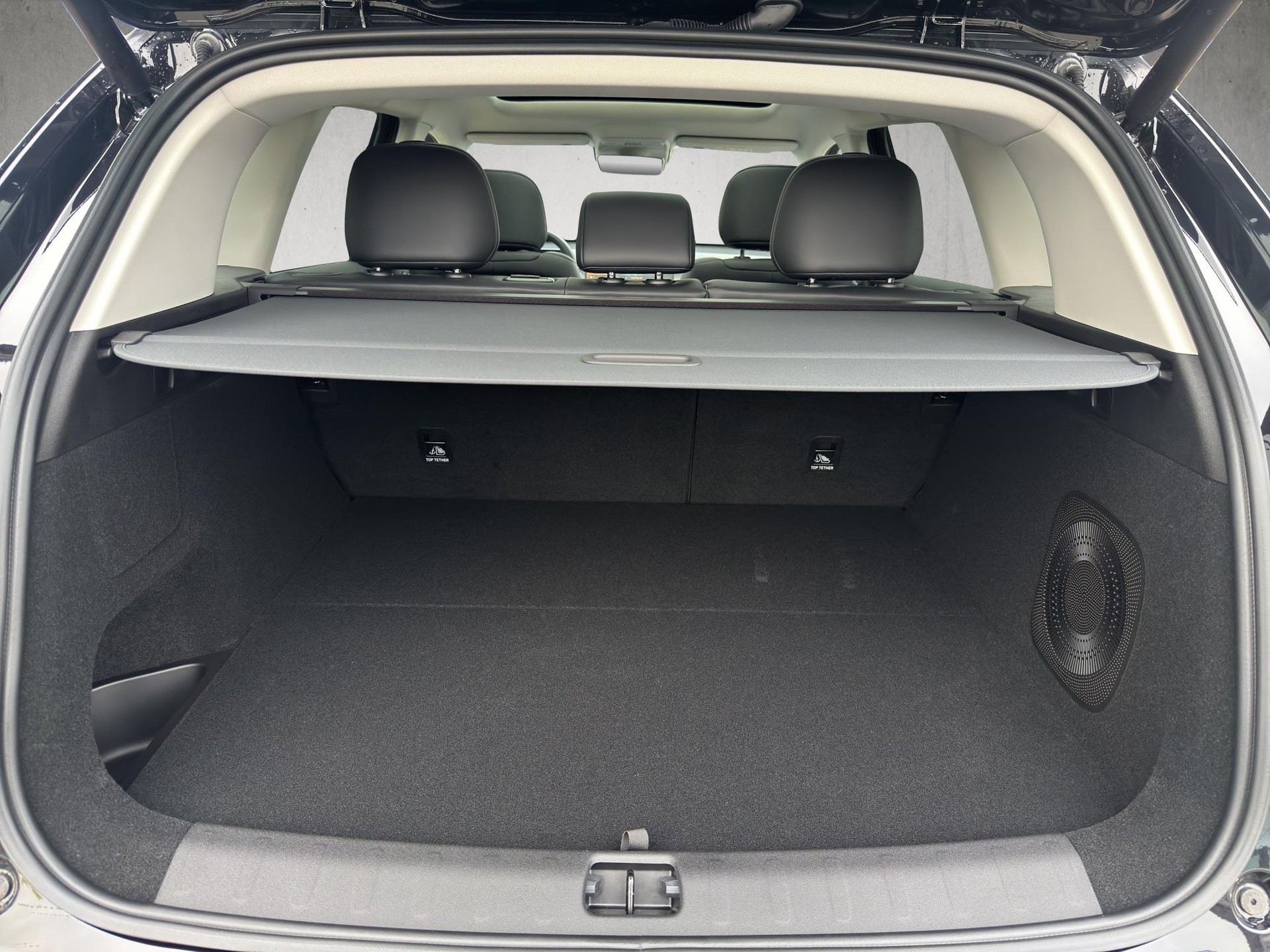 LEAPMOTOR C10 Design AWD-image-14