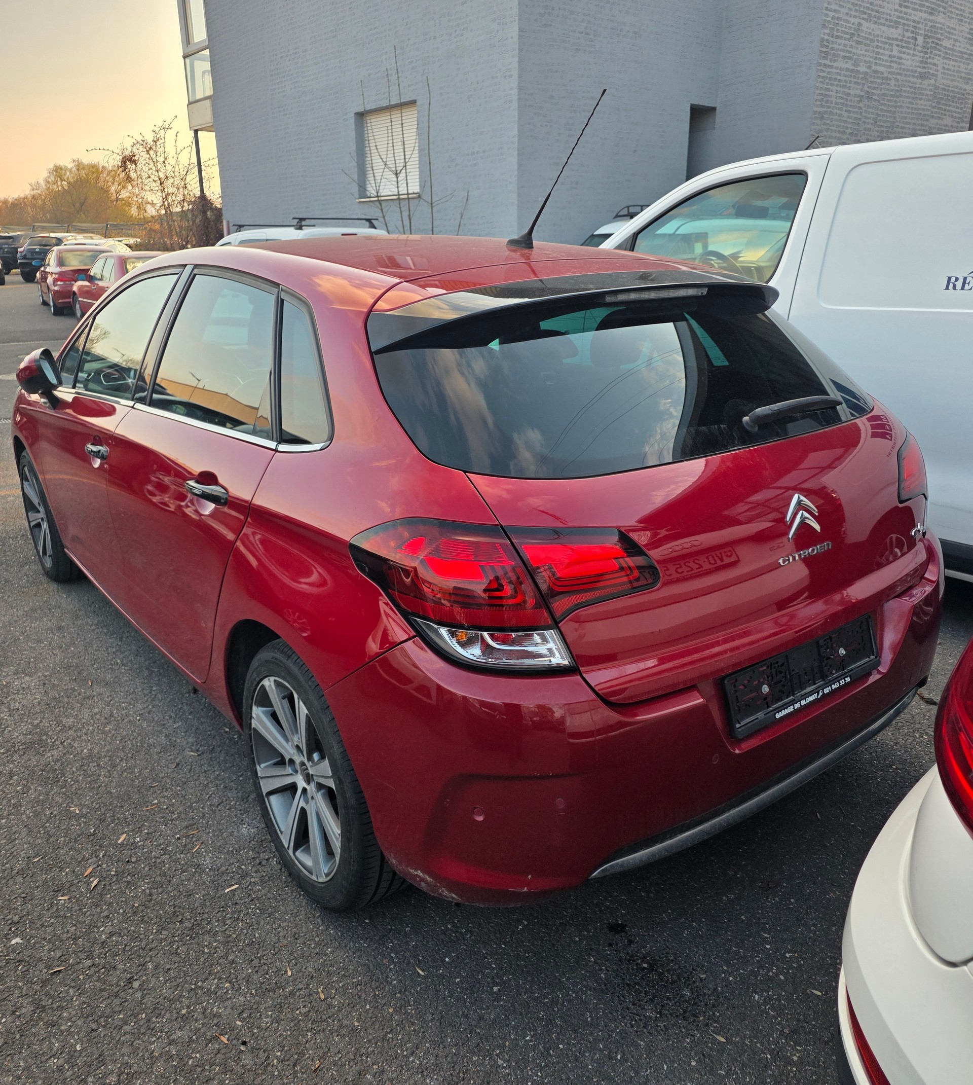 CITROEN C4 1.2 Pure Tech Shine Automatic-image-9