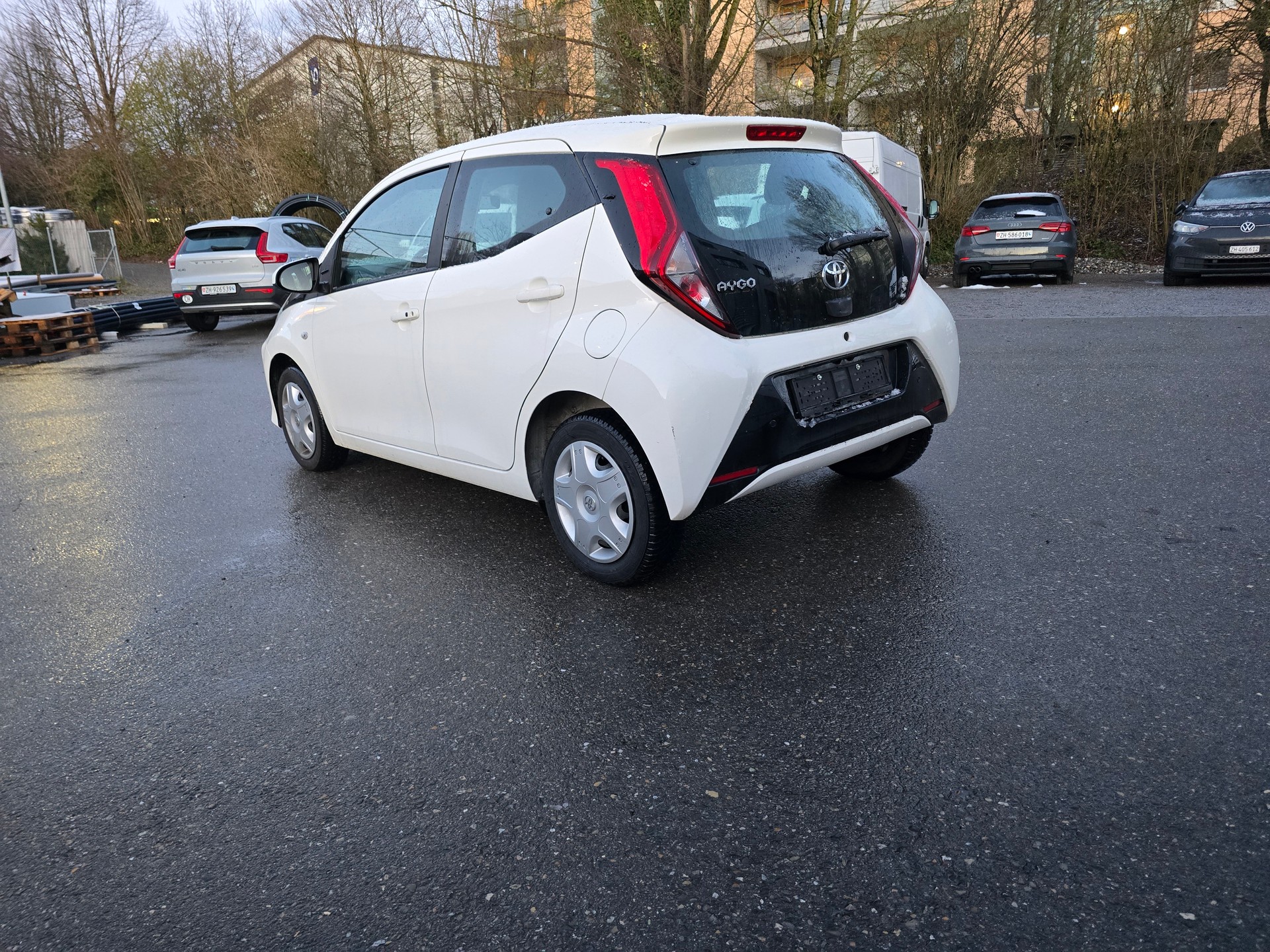 TOYOTA Aygo 1.0 VVT-i Trend X-shift-image-5