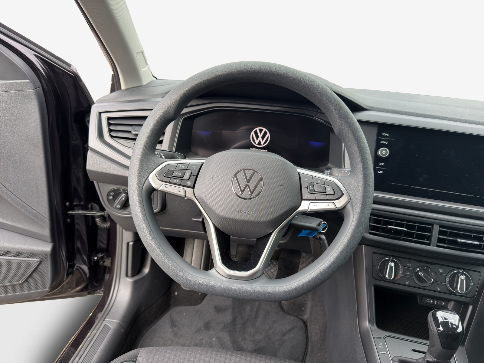 VW Polo 1.0 TSI Basis-image-9
