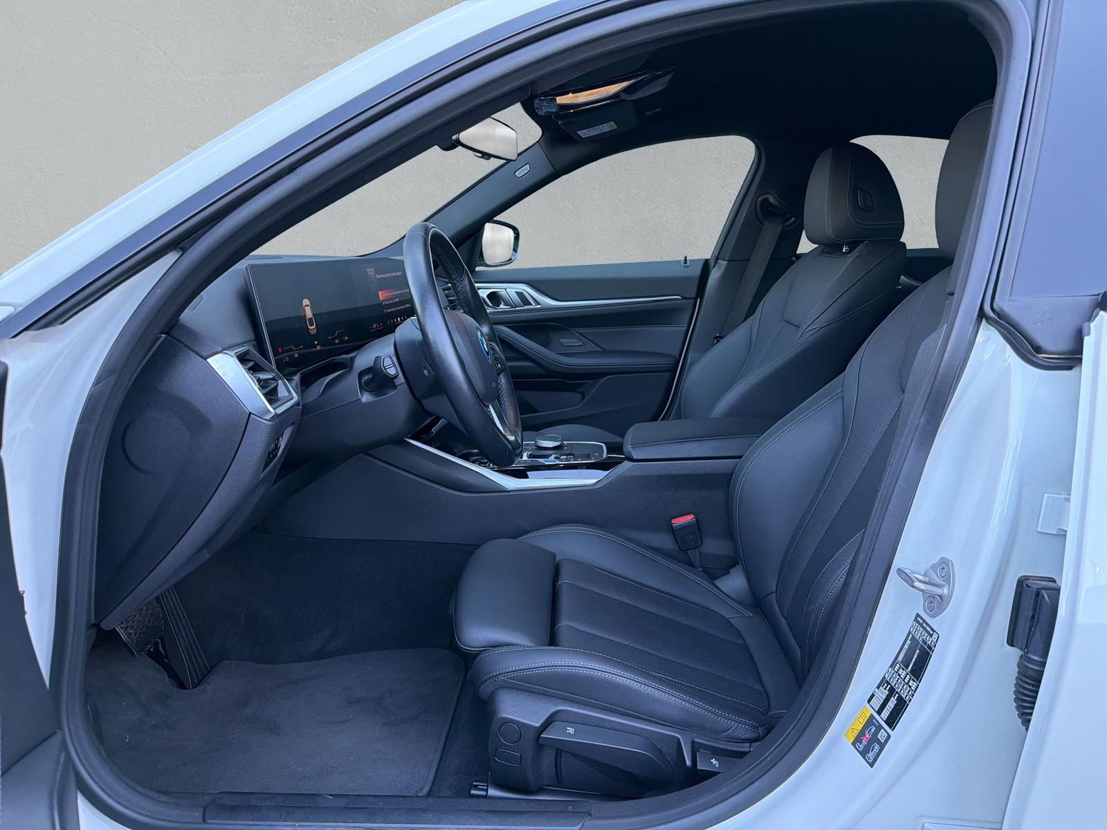 BMW i4 eDrive35-image-12
