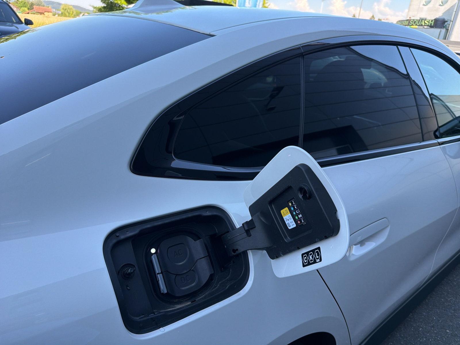 BMW i4 eDrive35-image-26