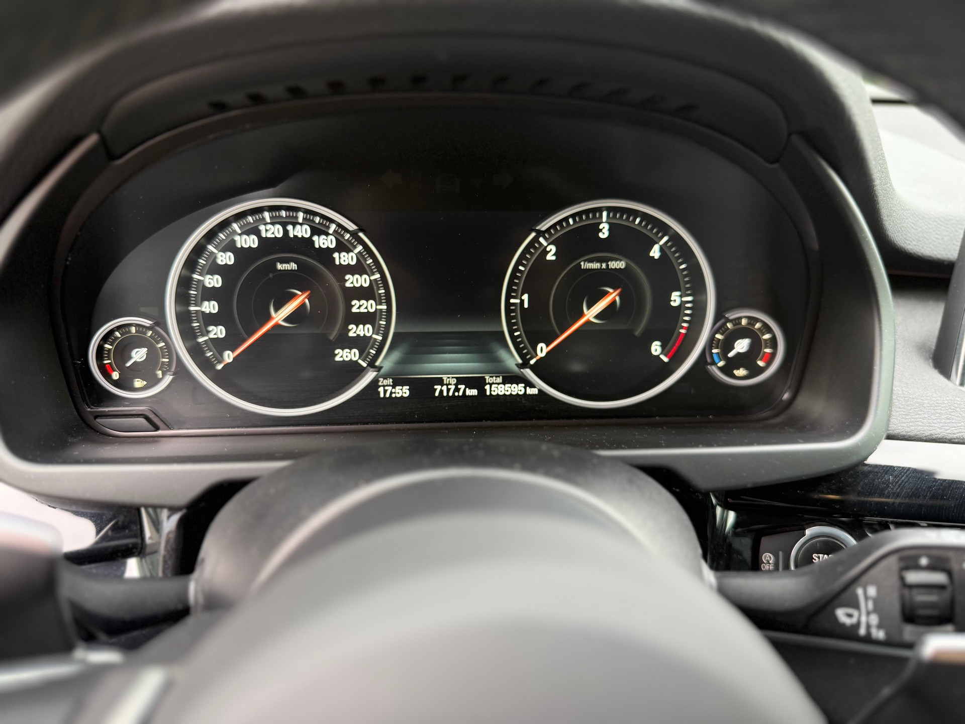BMW X5 xDrive 40d Steptronic-image-12